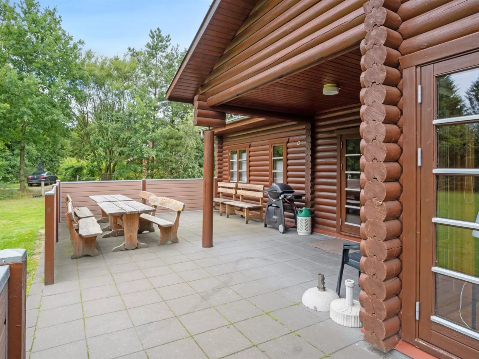 "Frederica" - 30km from the sea-Draußen