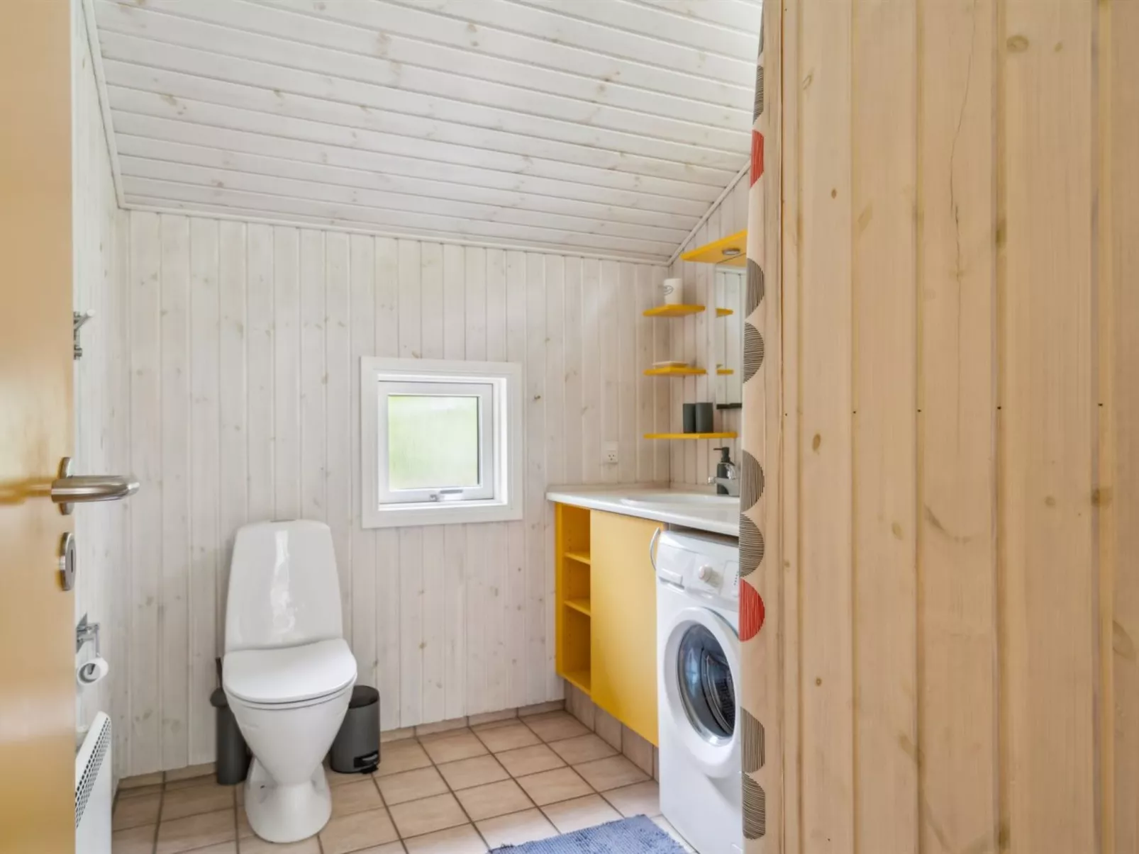 "Niglæs" - 700m from the sea