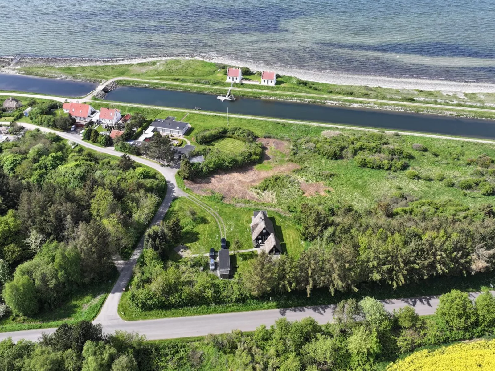 "Aranja" - 300m to the fjord-Outside