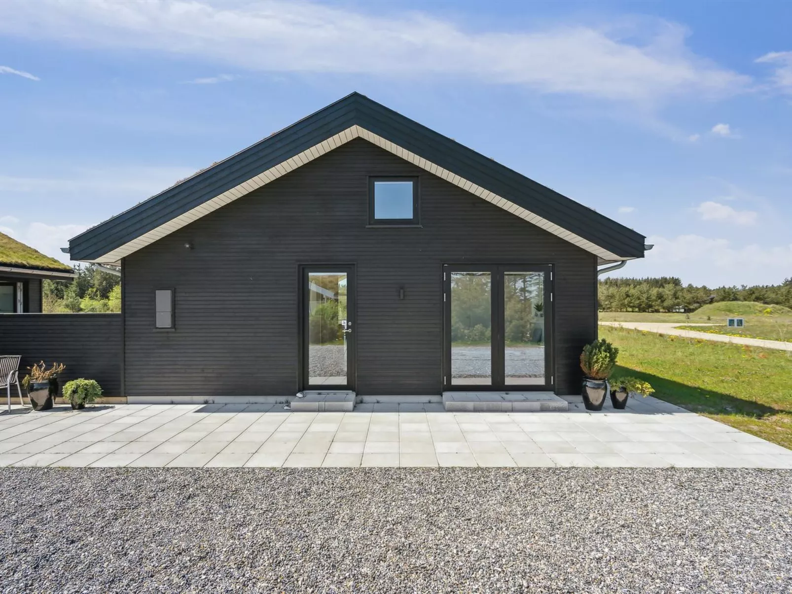 "Fredrika" - 1.5km from the sea-Outside