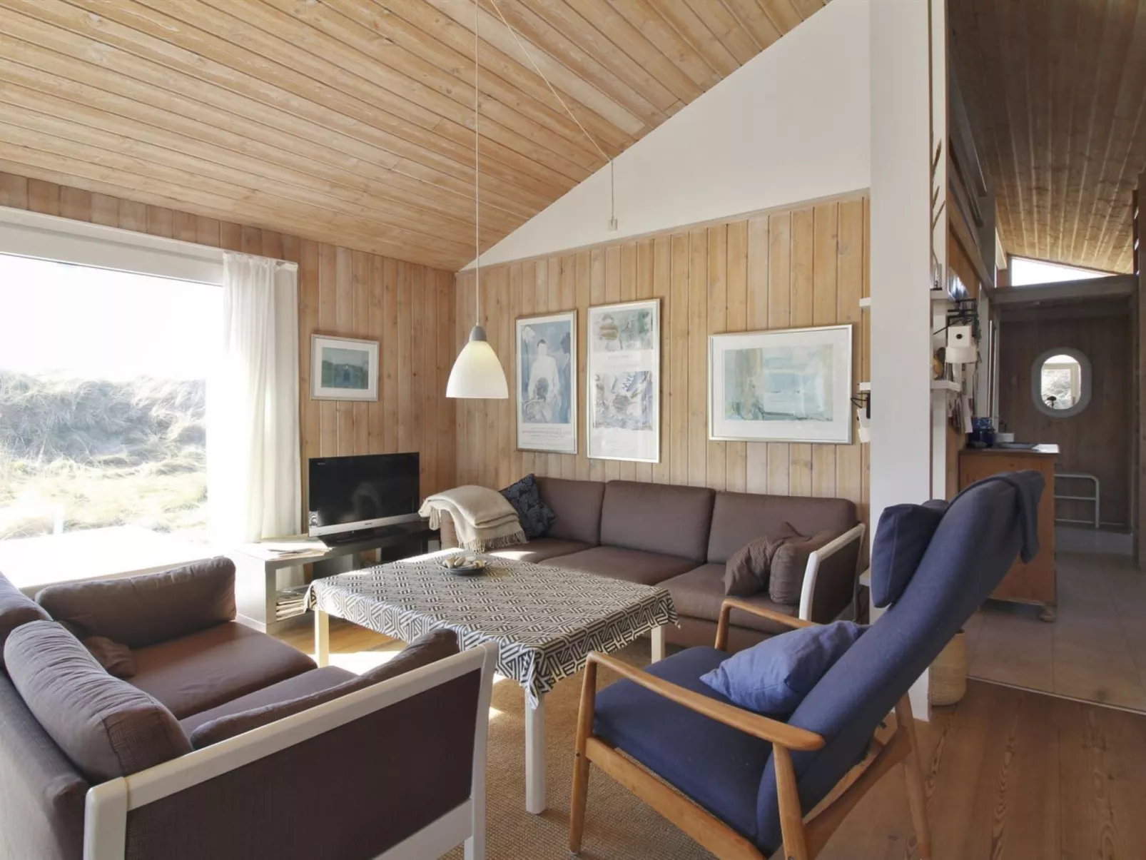 "Thenna" - 200m from the sea-Inside