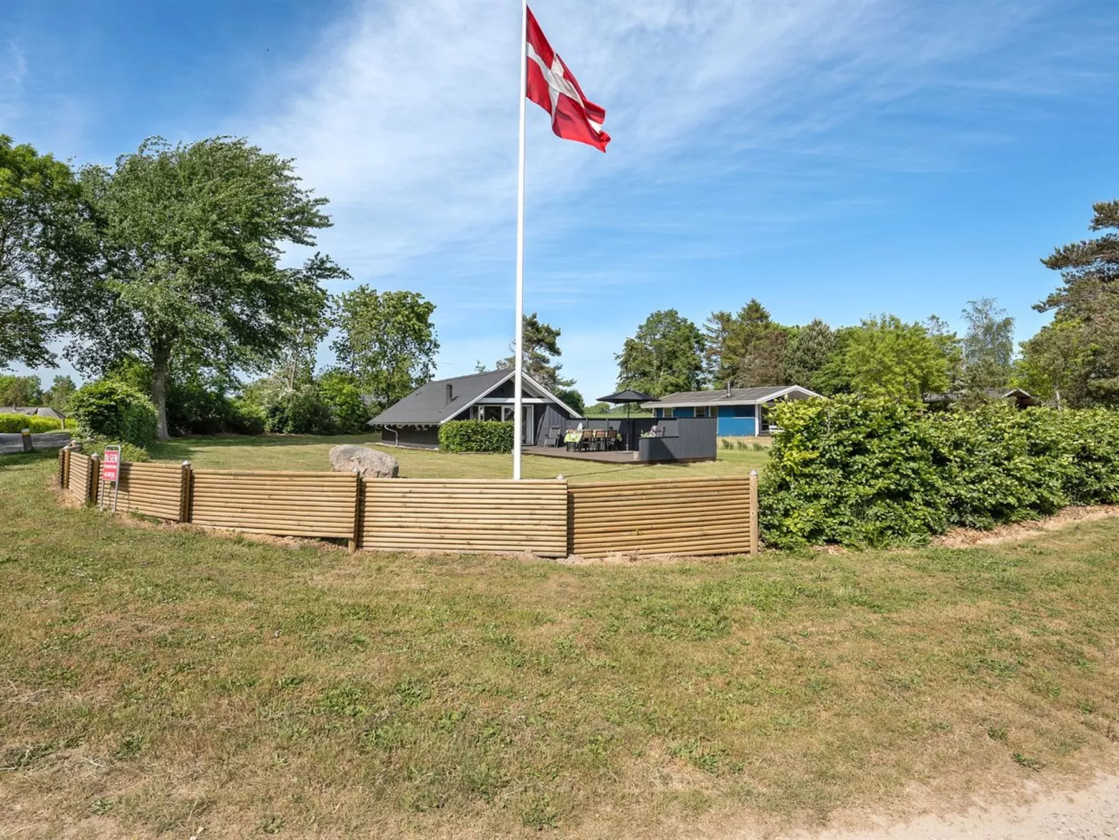 "Herbert" - 1km from the sea-Draußen