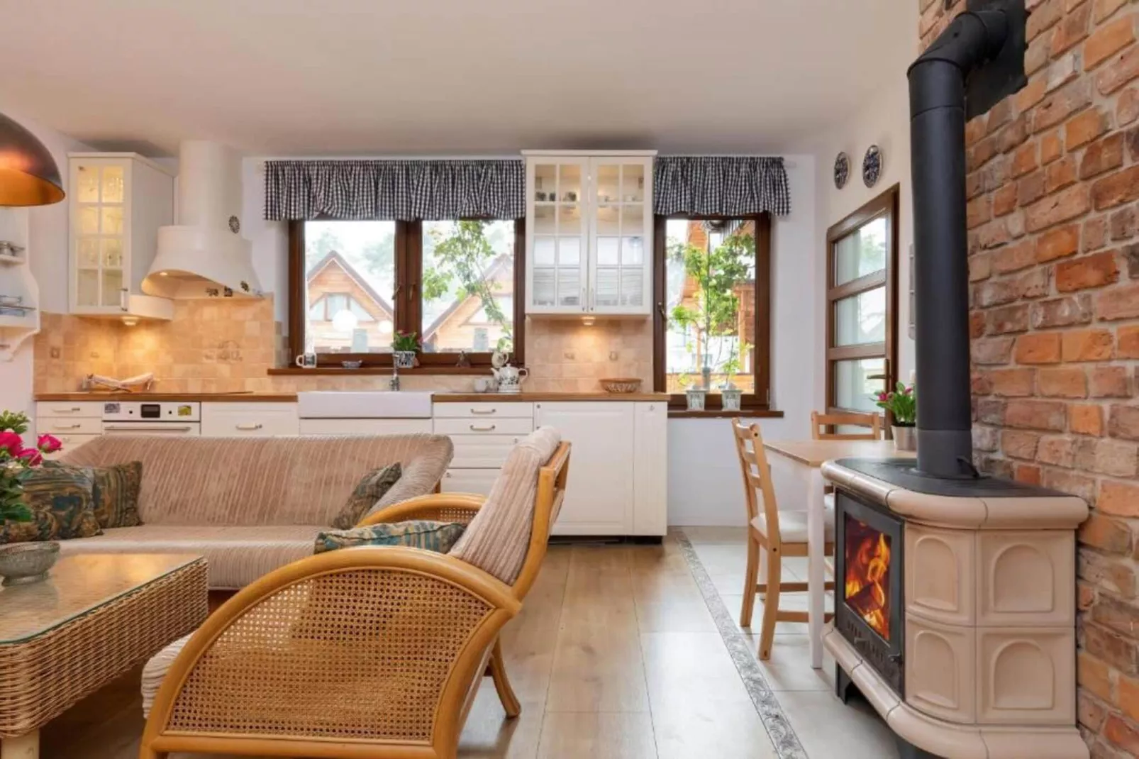 Apartament dla 8 osób Pobierowo-Salle à manger