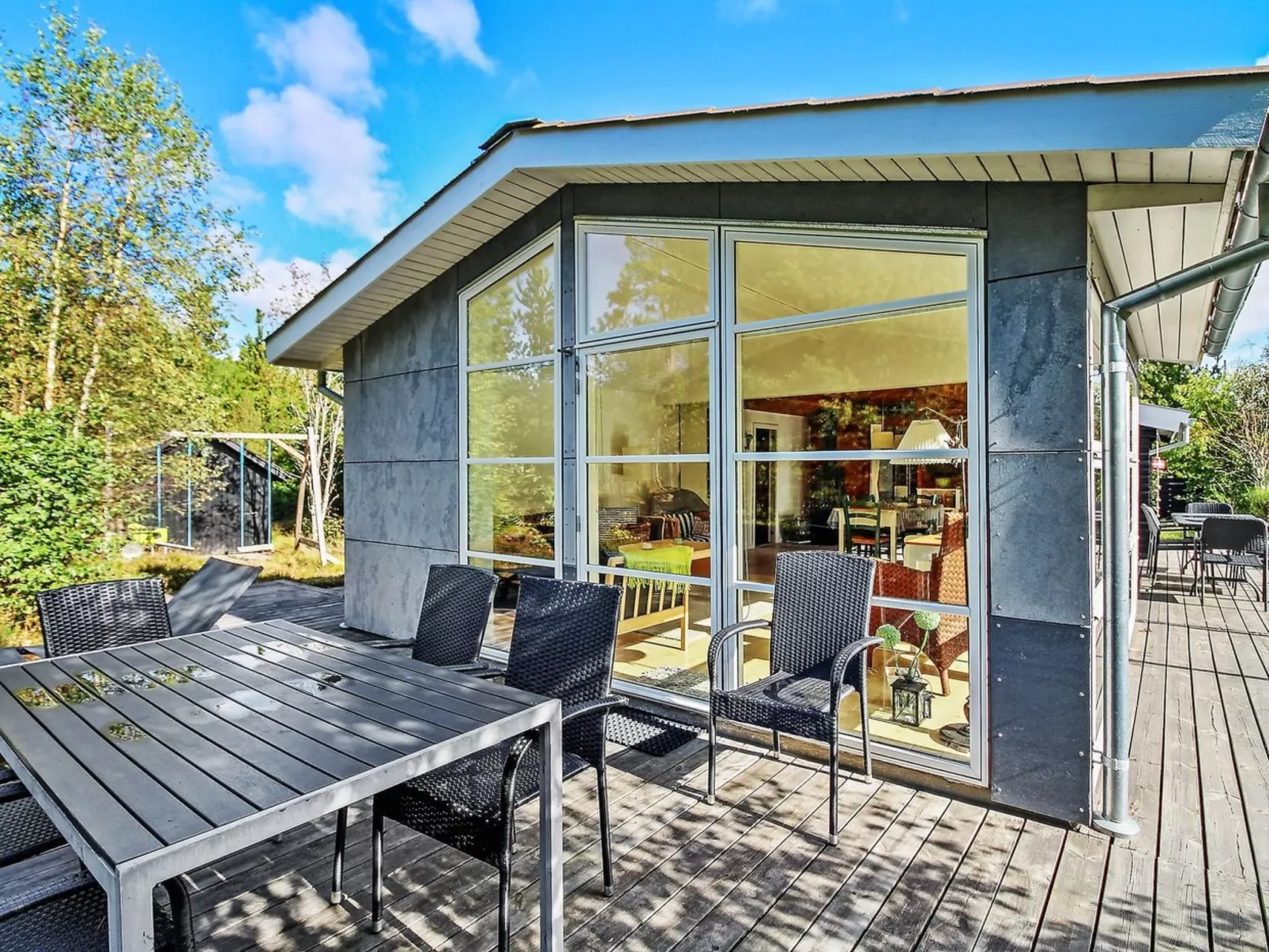 "Florense" - 2.5km from the sea-Outside