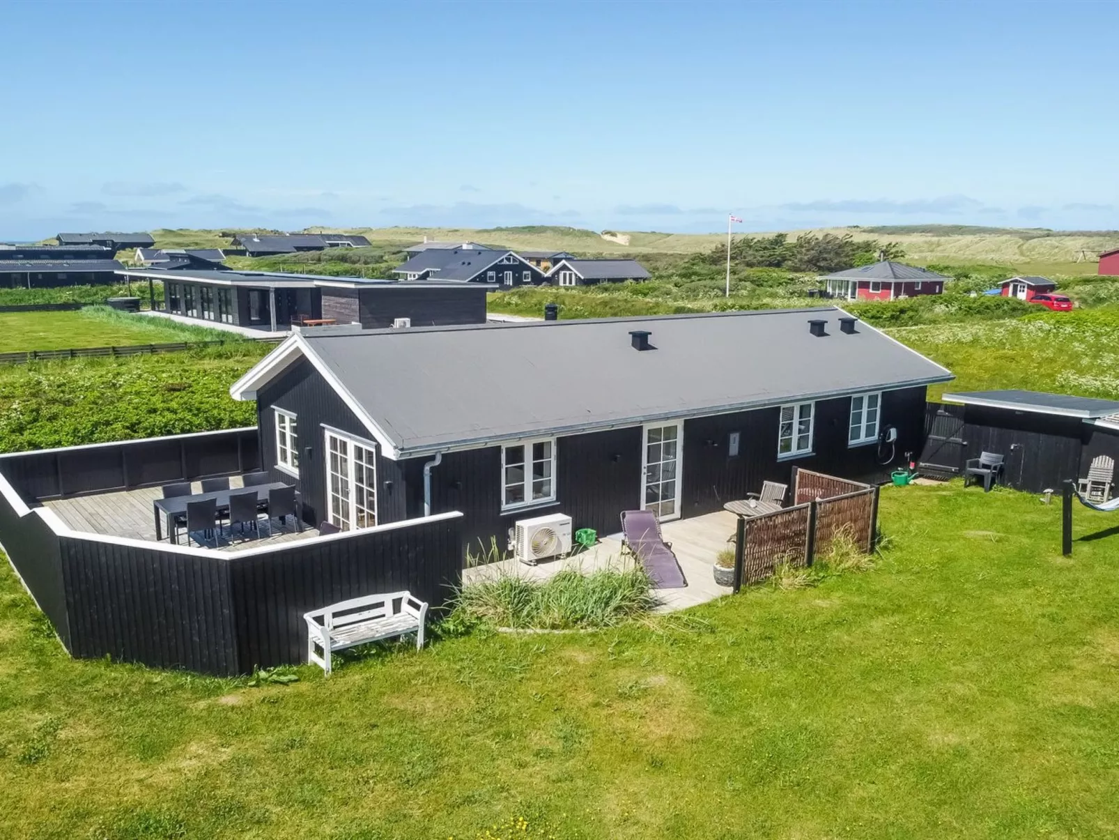 "Sanni" - 225m from the sea-Outside