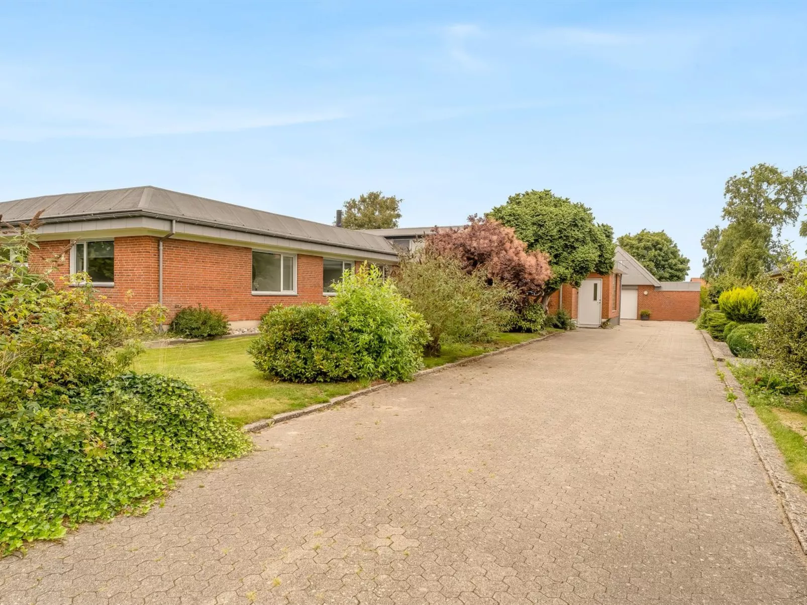 "Elaine" - 350m from the sea-Draußen