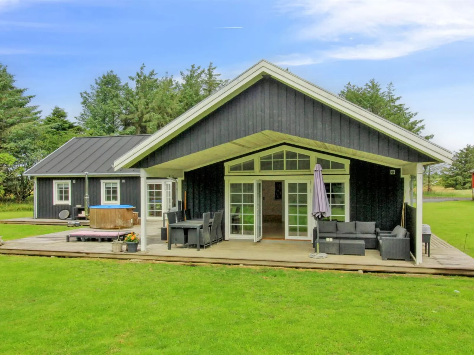 "Hela" - 1.4km from the sea-Draußen