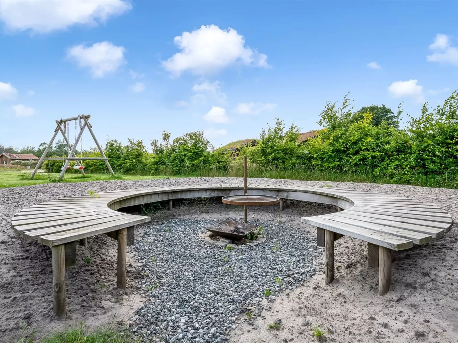 "Bryngeir" - 750m from the sea-Outside