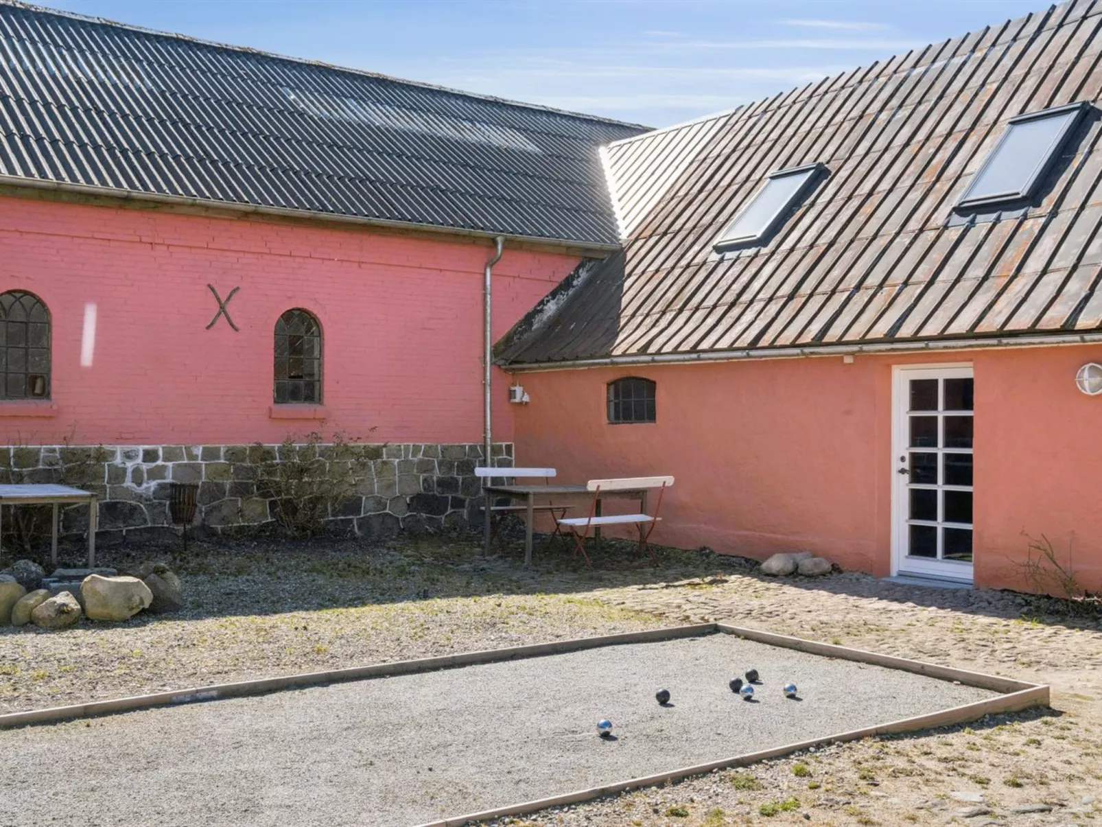 "Elisabetha" - 16km from the sea-Draußen