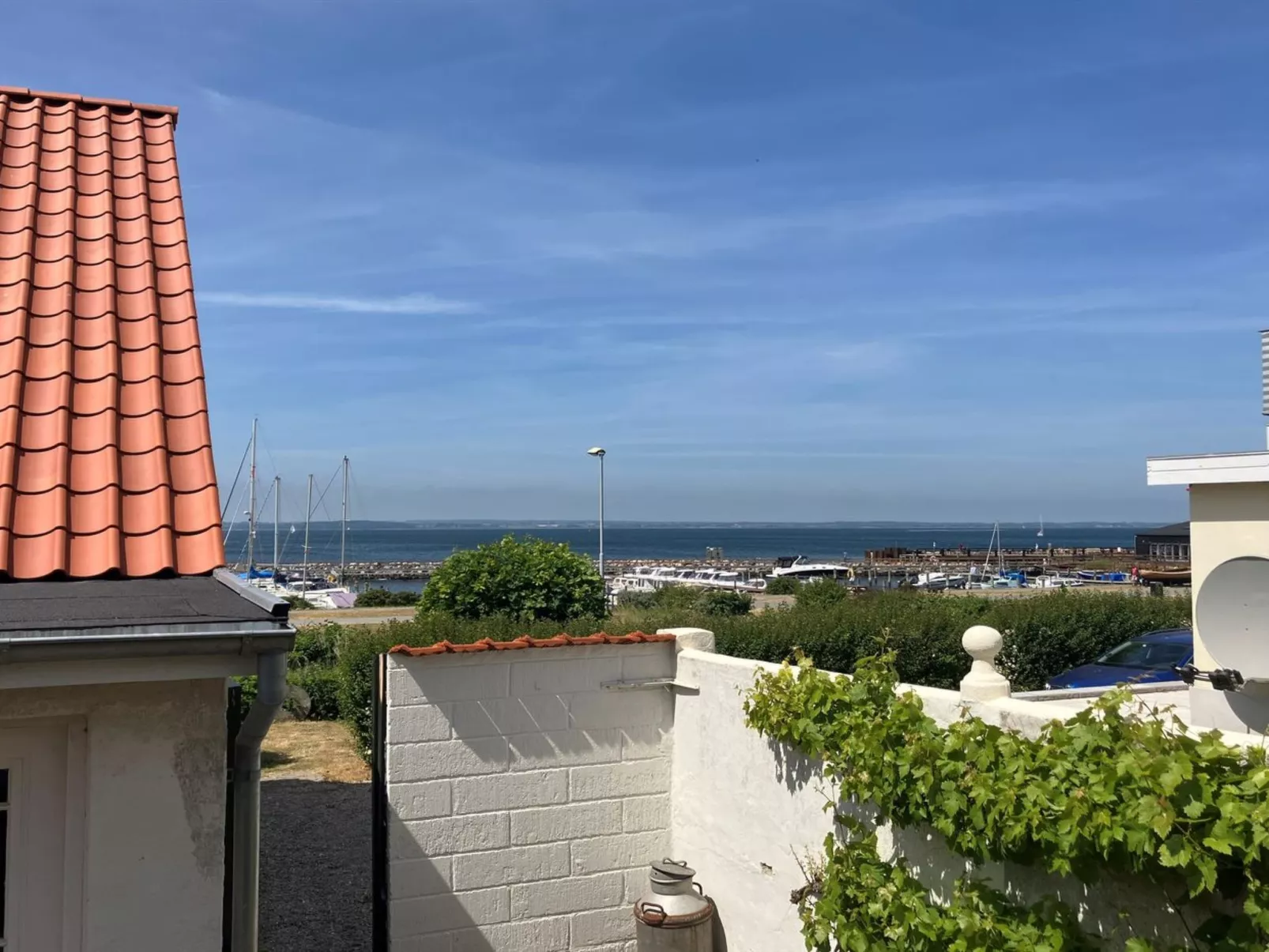 "Merete" - 50m from the sea-Outside