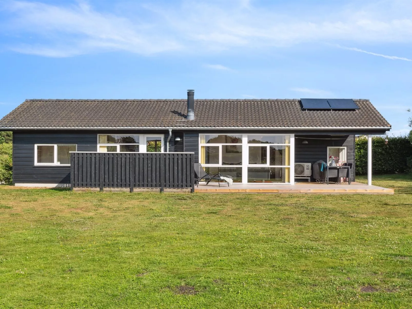 "Miriam" - 400m from the sea-Outside