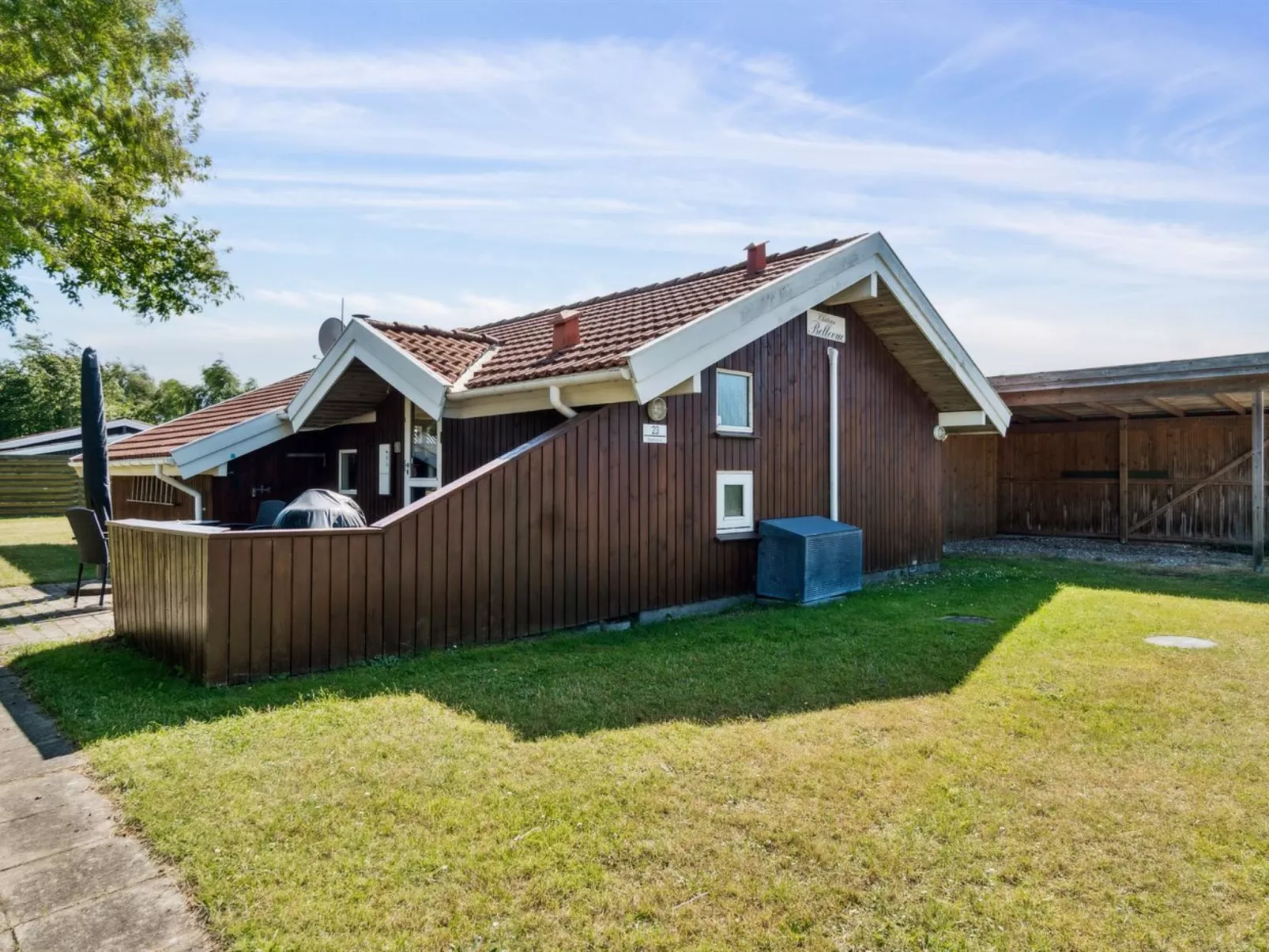 "Thrym" - 200m from the sea-Outside