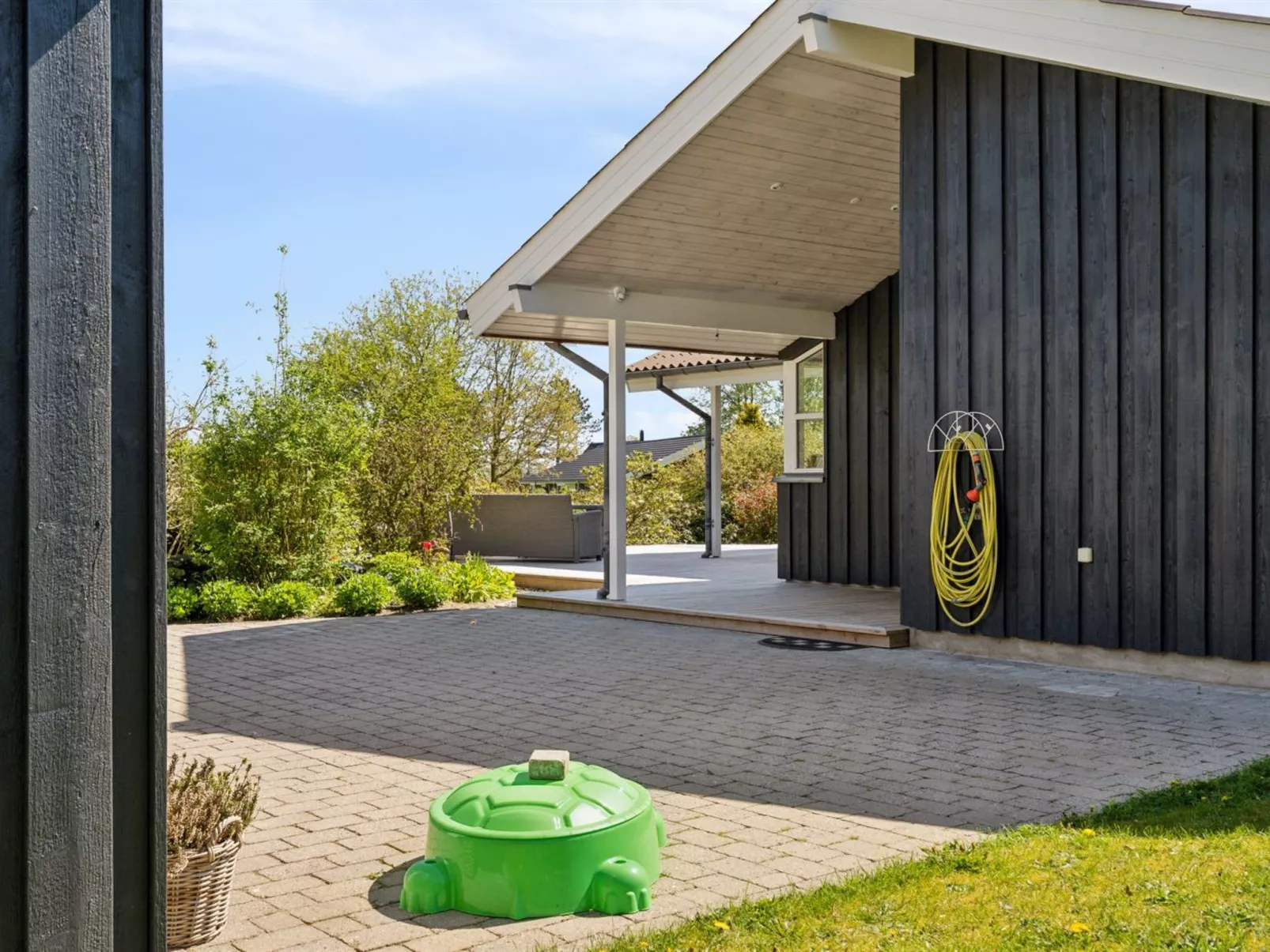 "Harald" - 300m from the sea-Outside