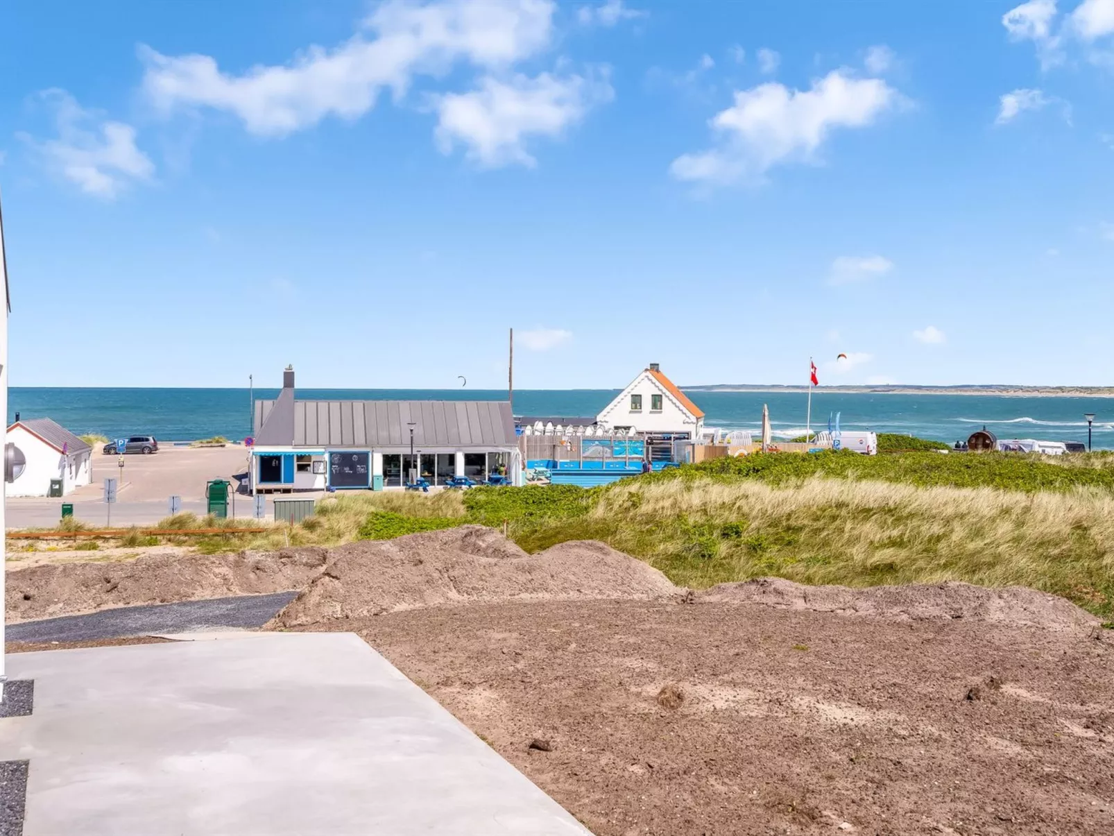 "Unge" - 75m from the sea-Draußen