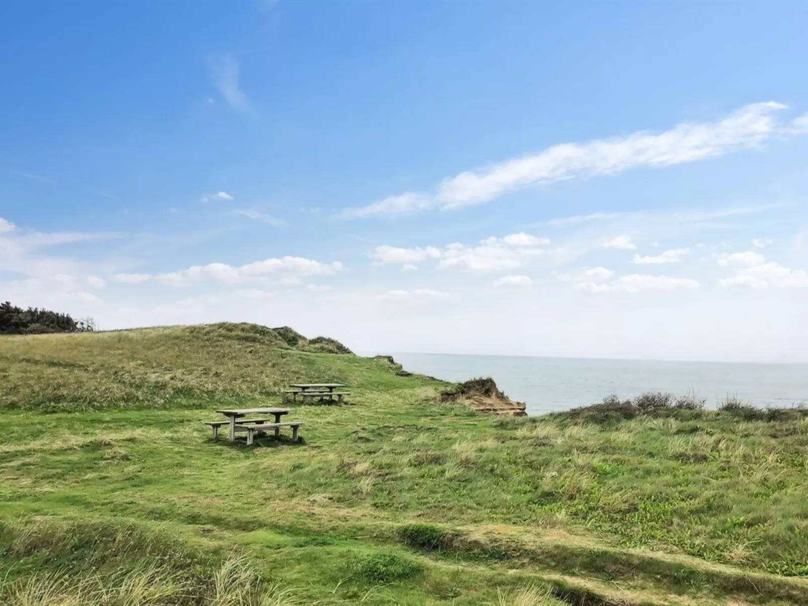 "Skyler" - 400m from the sea-Dehors