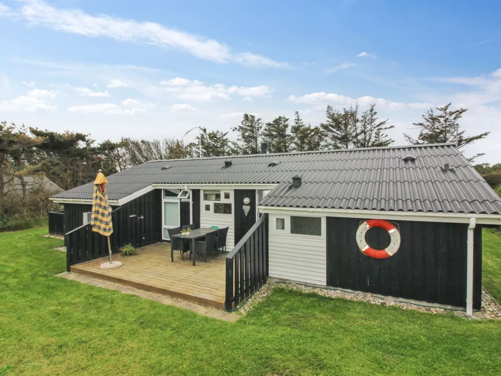 "Amelia" - 350m from the sea-Outside