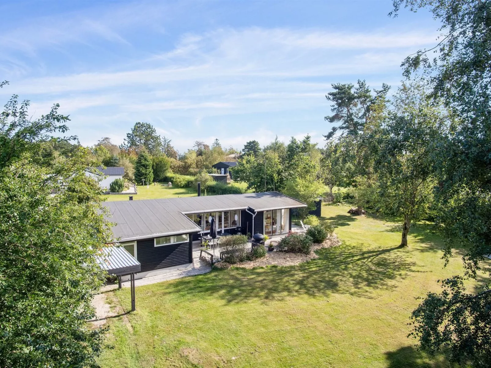 "Fintan" - 1km from the sea-Outside