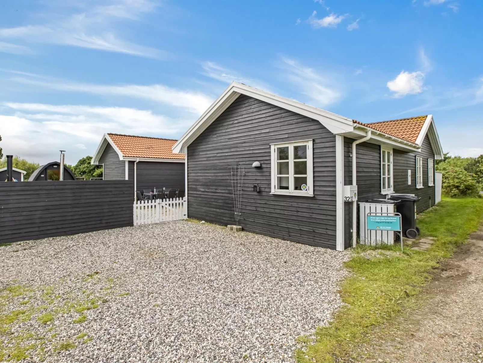 "Torhild" - 700m from the sea-Dehors