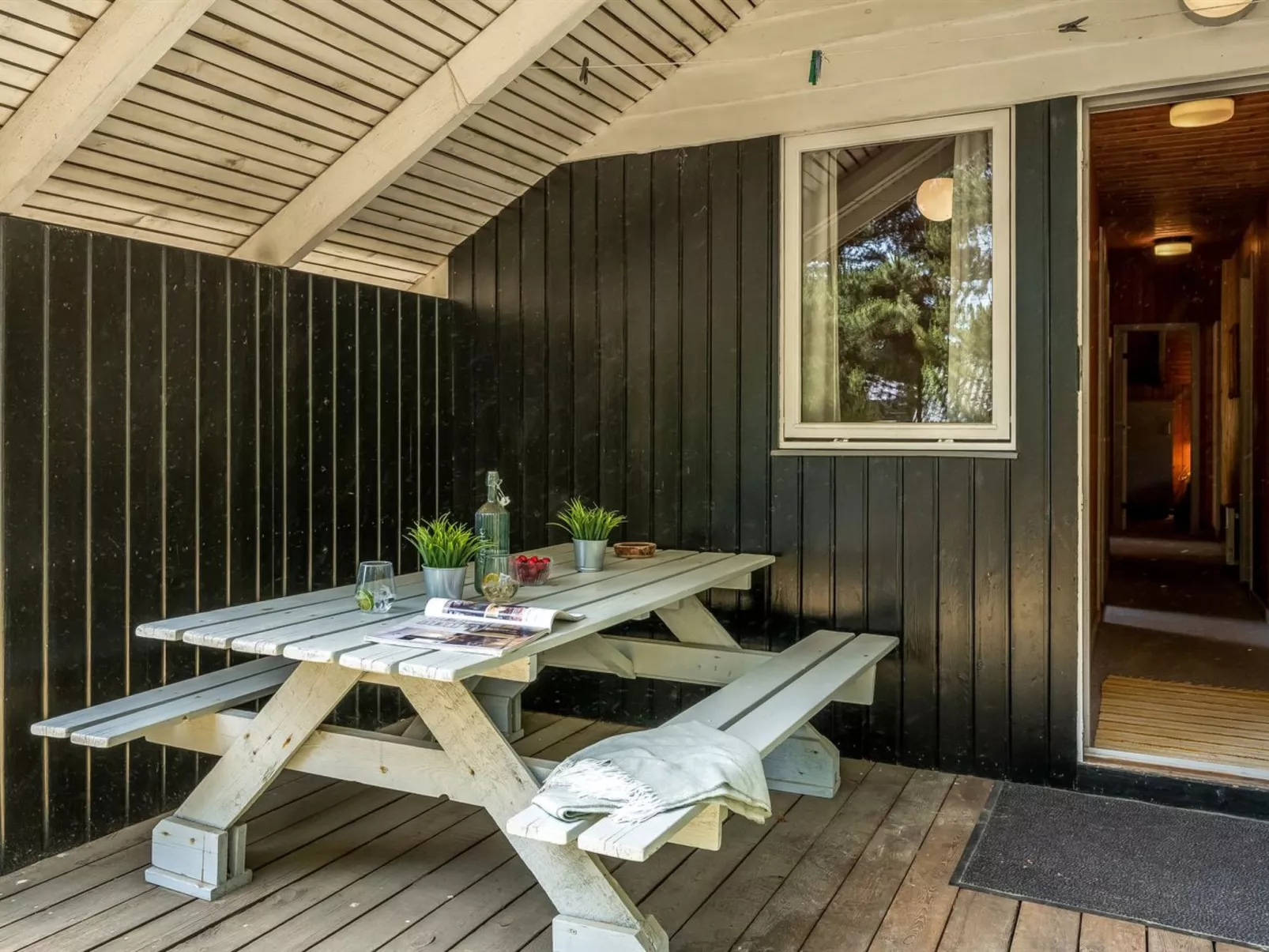 "Clea" - 800m from the sea-Outside