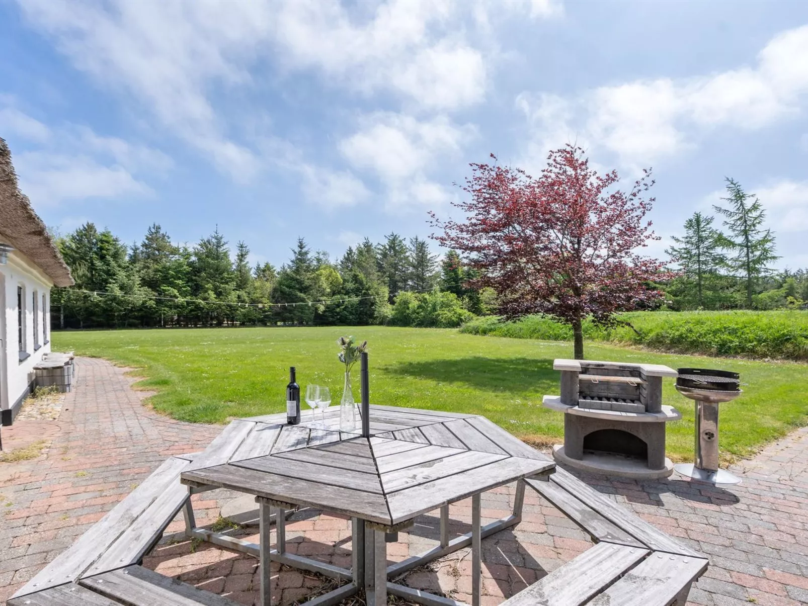 "Iben" - 2.3km from the sea-Outside