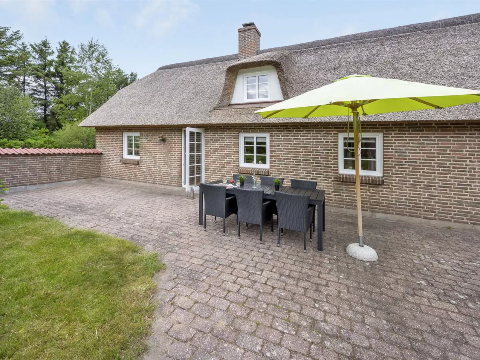 "Osmo" - 900m from the sea-Outside