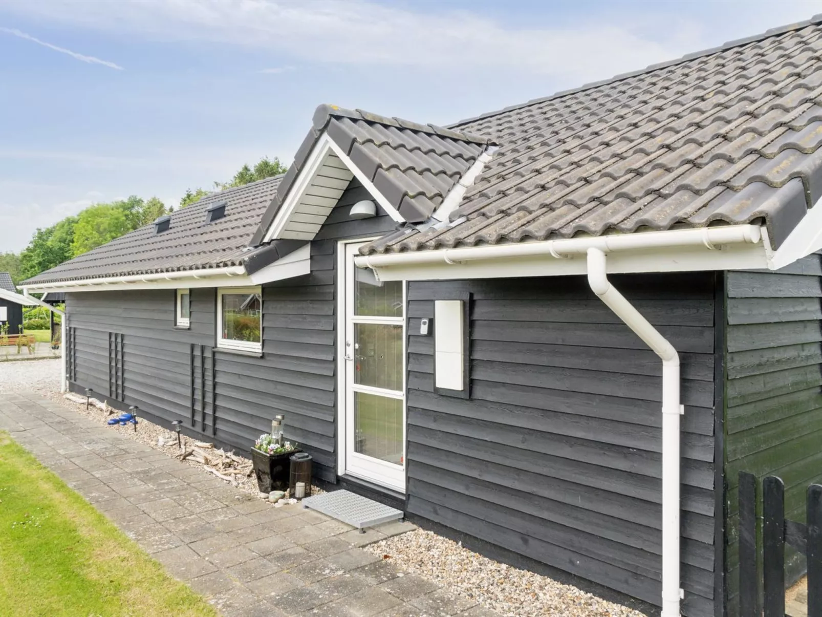 "Alpa" - 600m from the sea-Draußen