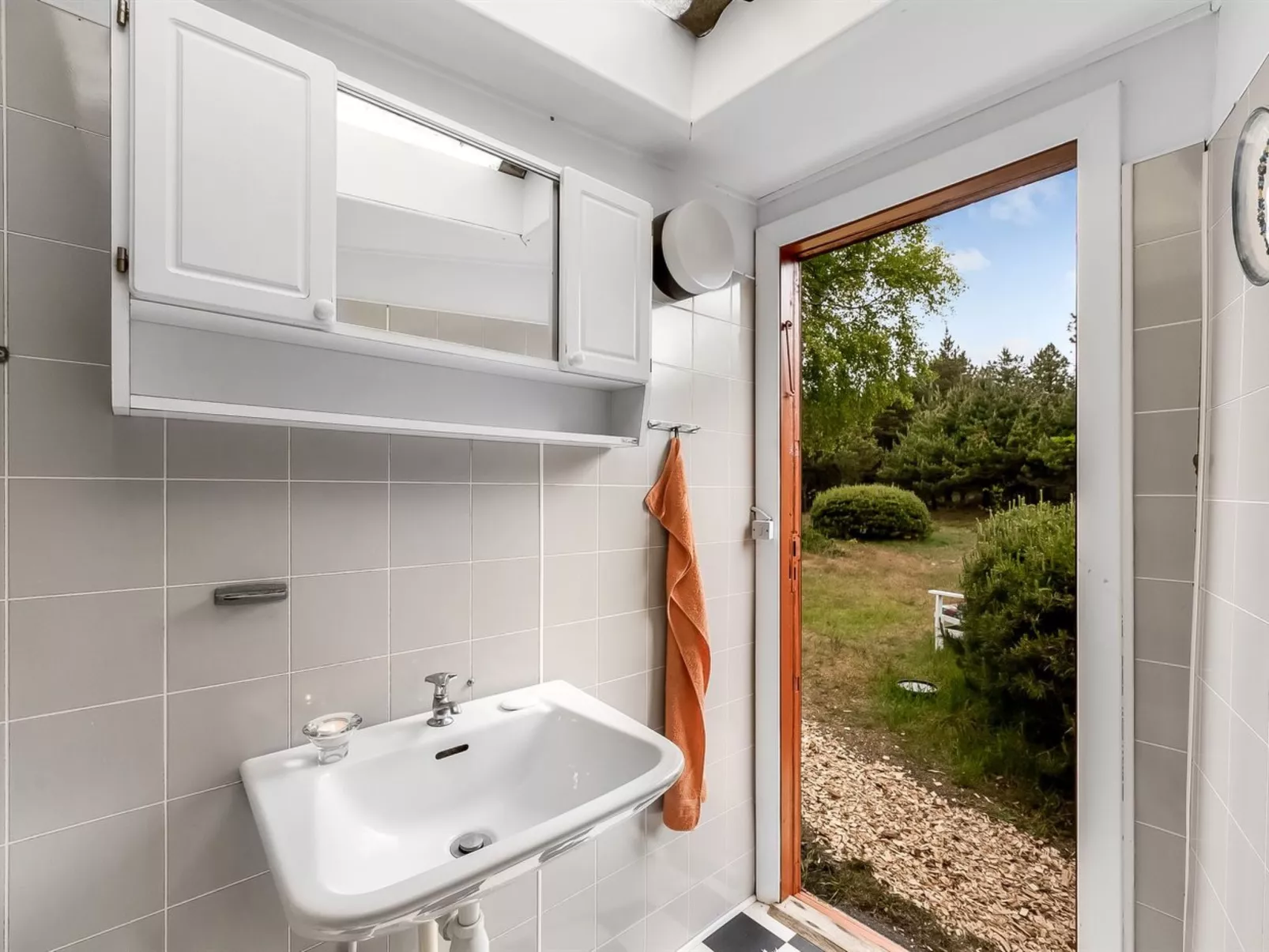 "Sisko" - 800m from the sea