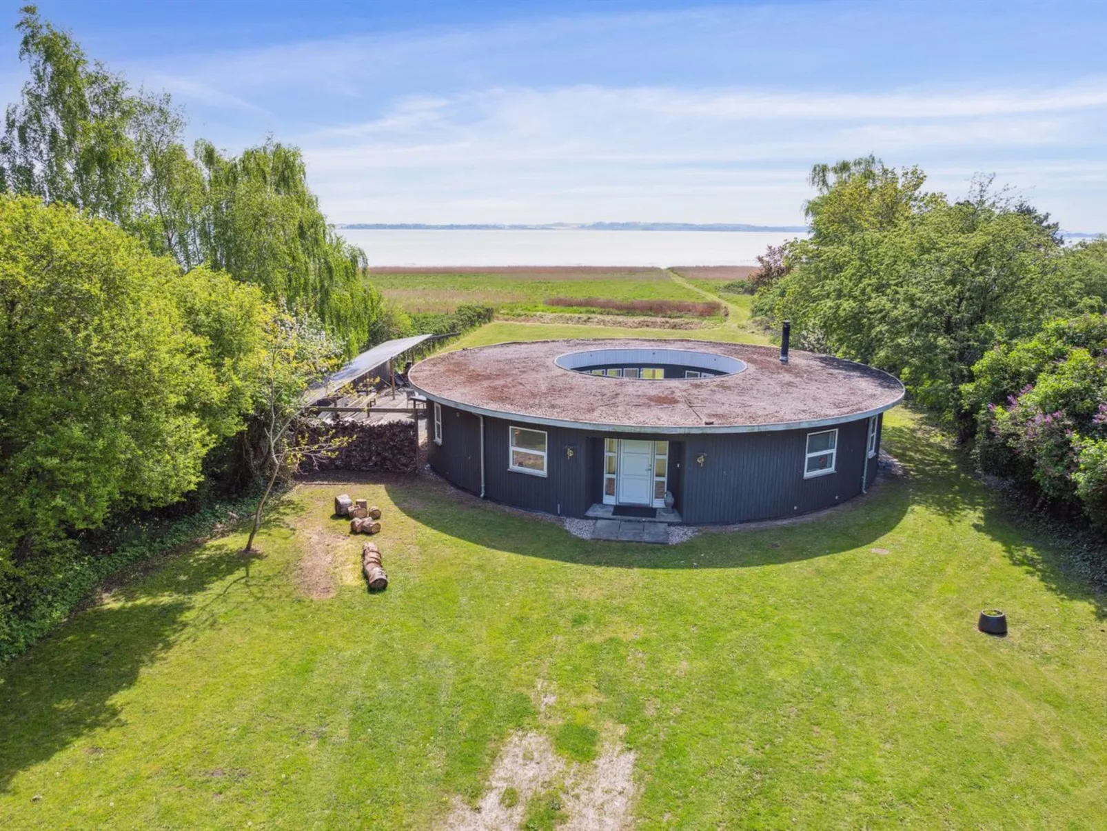 "Vemund" - 100m to the fjord-Draußen