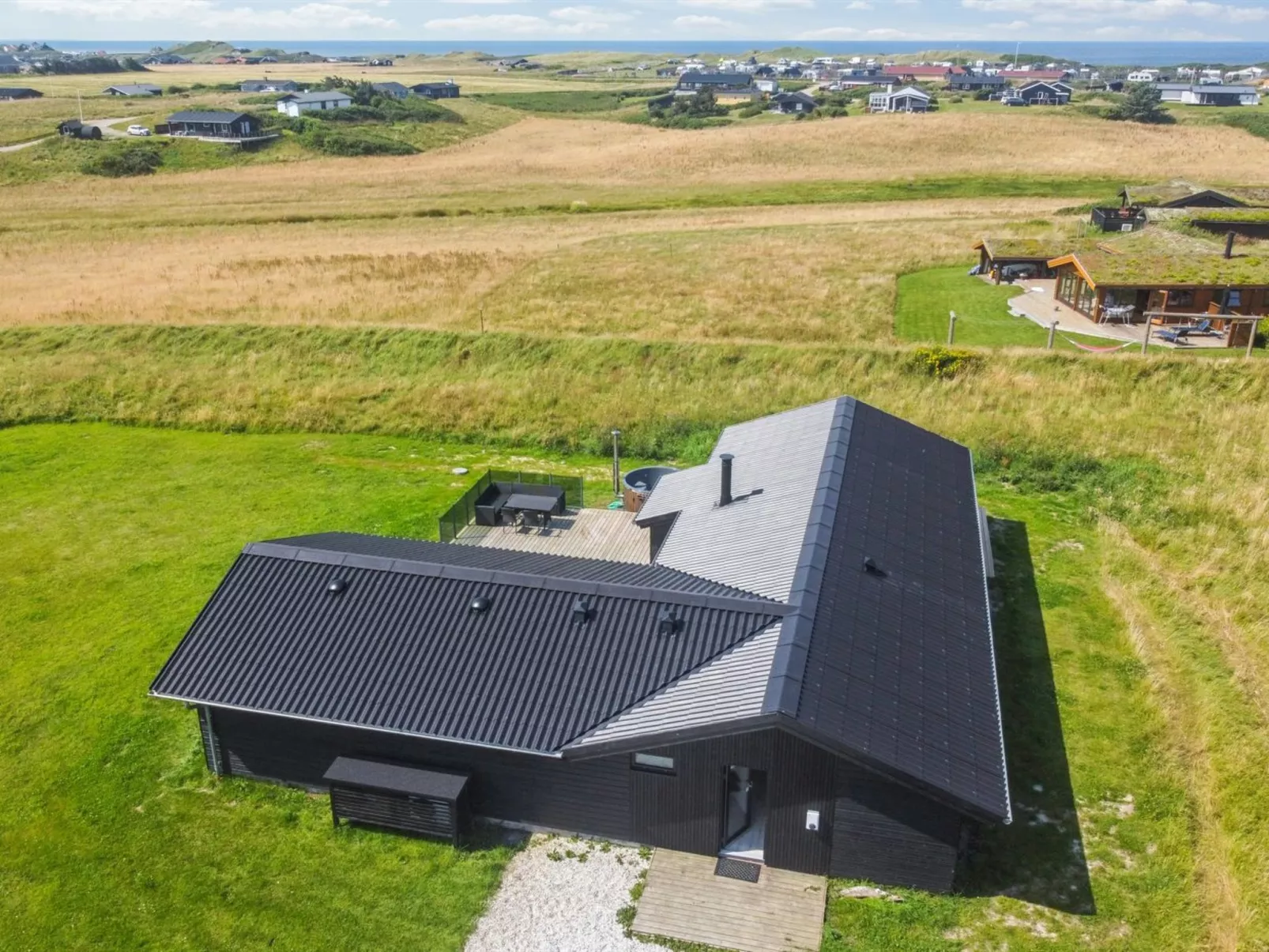 "Månviva" - 500m from the sea-Outside