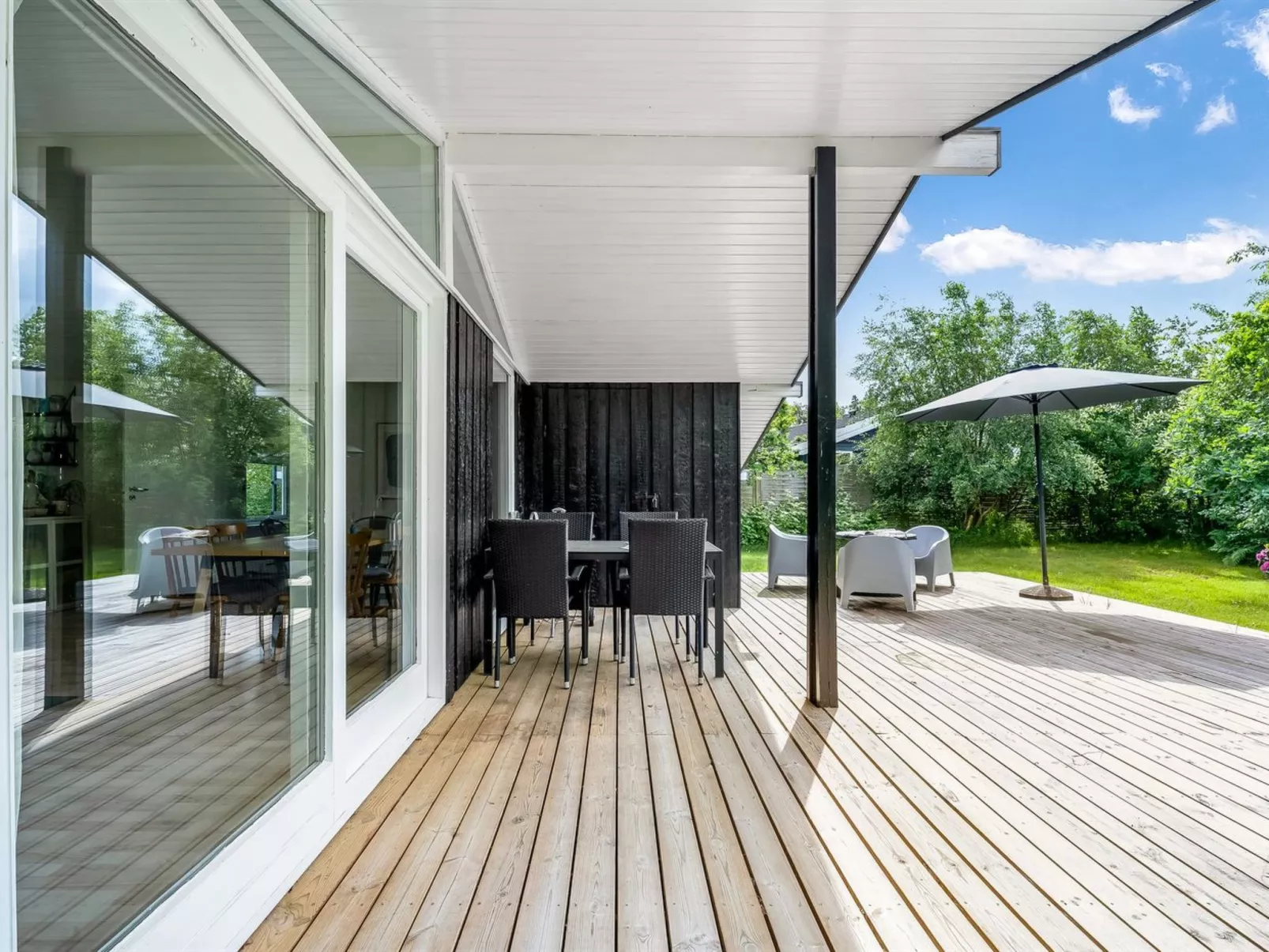 "Krum" - 250m from the sea-Outside