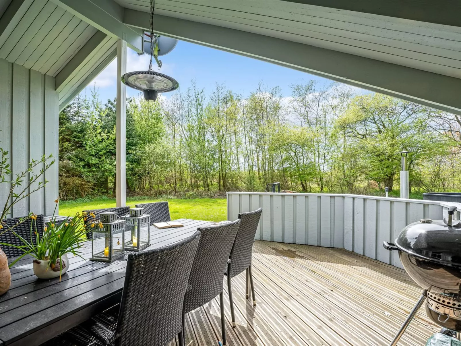 "Bjart" - 1.5km from the sea-Dehors