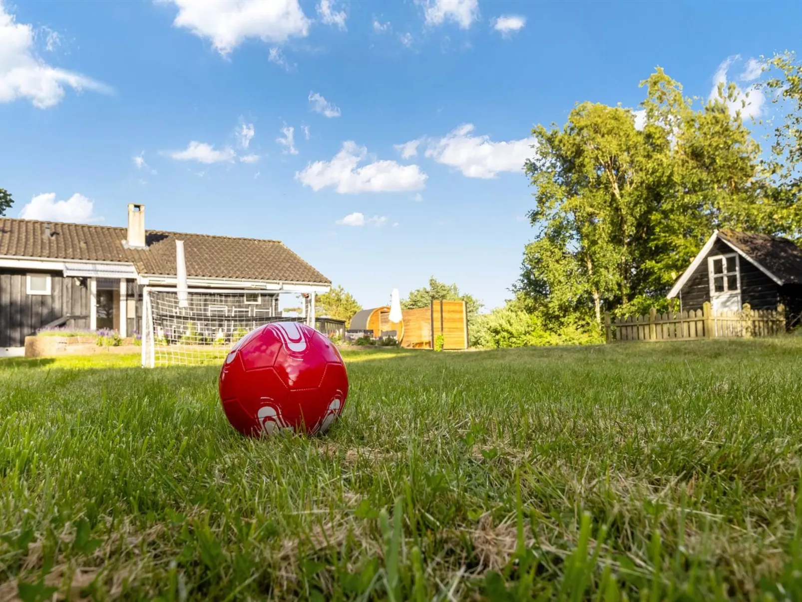 "Griselda" - 400m from the sea-Outside