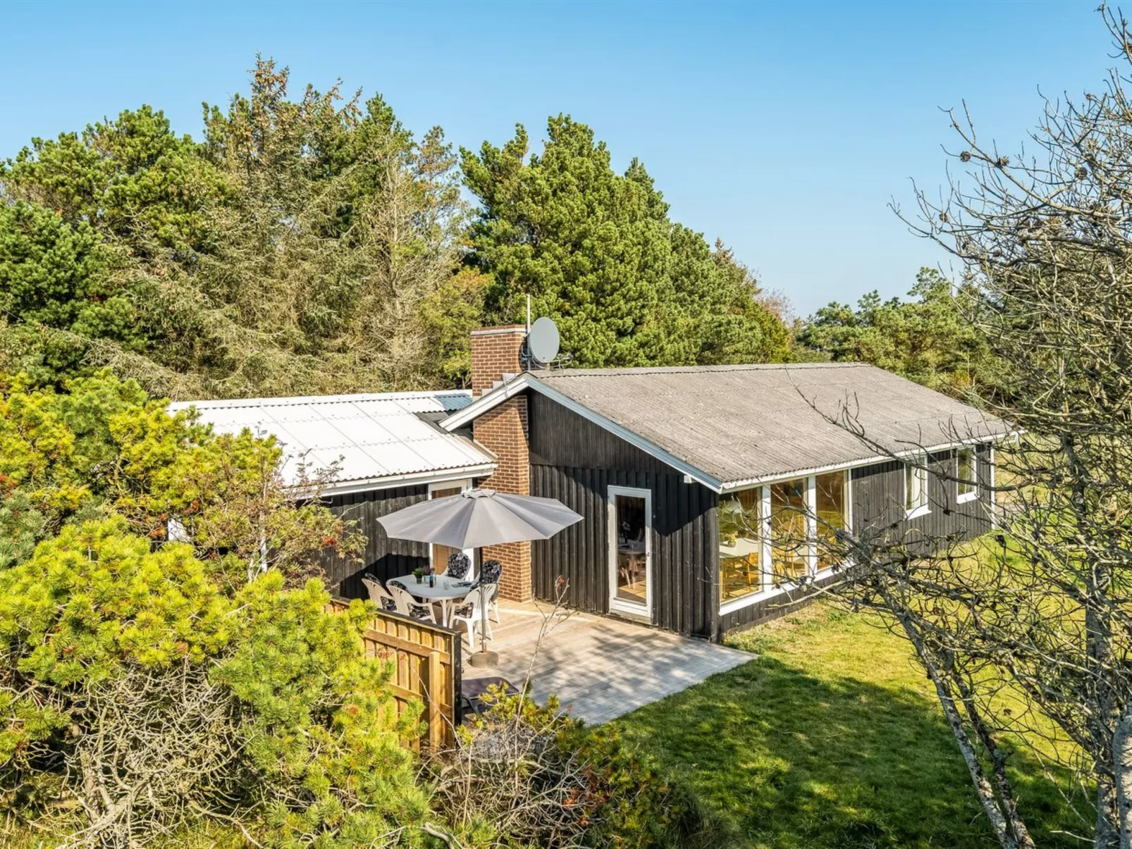 "Swenki" - 700m from the sea-Outside