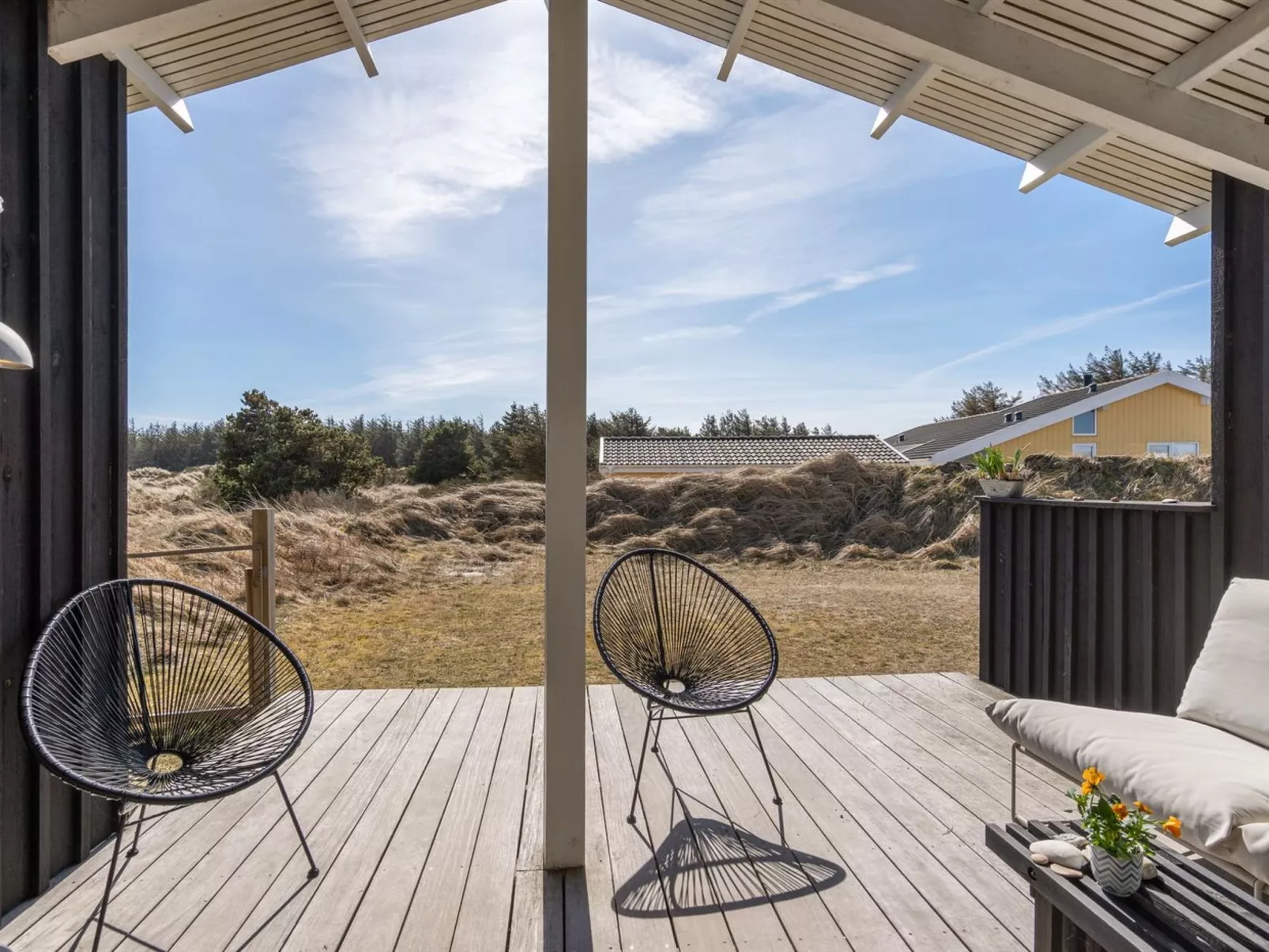 "Annrike" - 400m from the sea-Outside