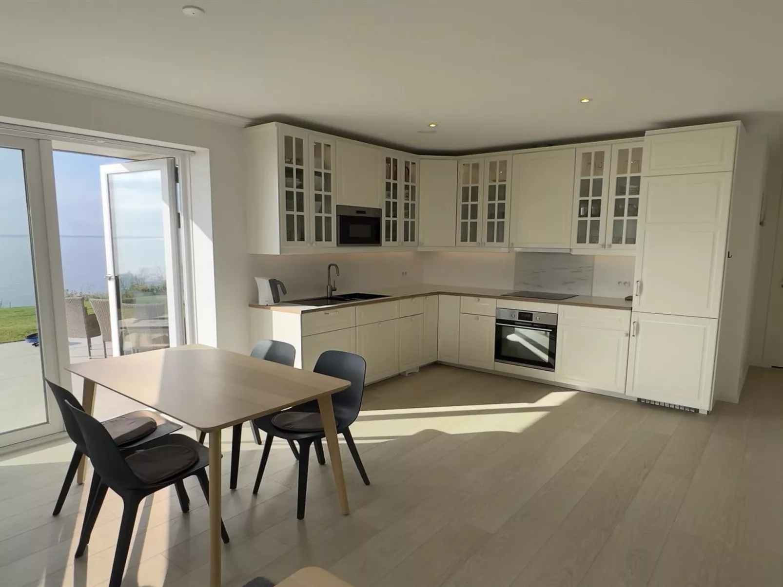 "Volmar" - 10m from the sea-Drinnen