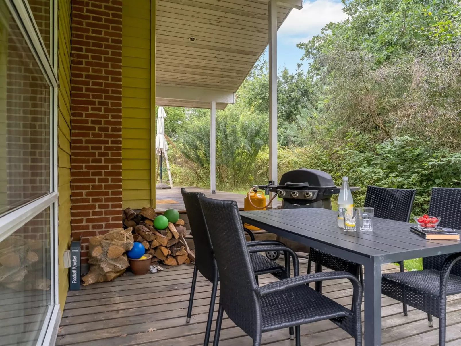 "Unto" - 100m from the sea-Draußen