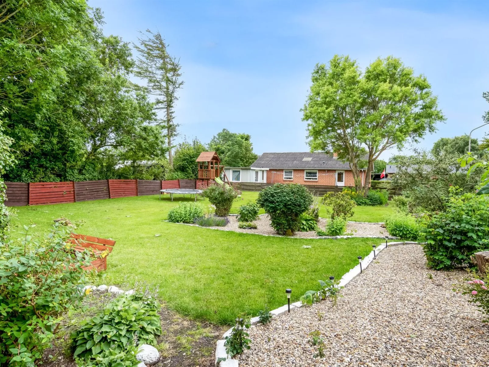 "Elara" - 300m from the sea-Outside