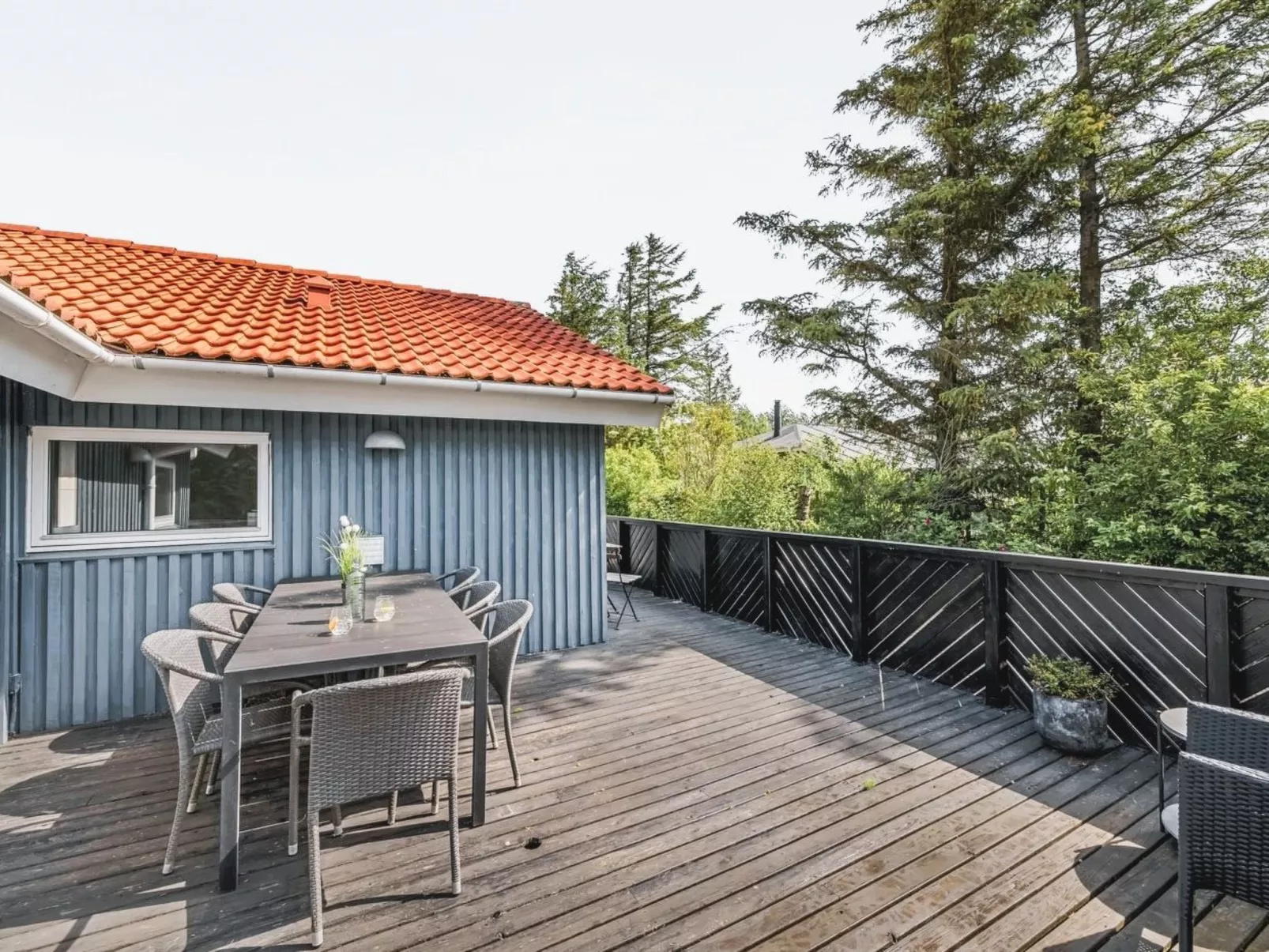 "Ingelis" - 150m to the fjord-Draußen