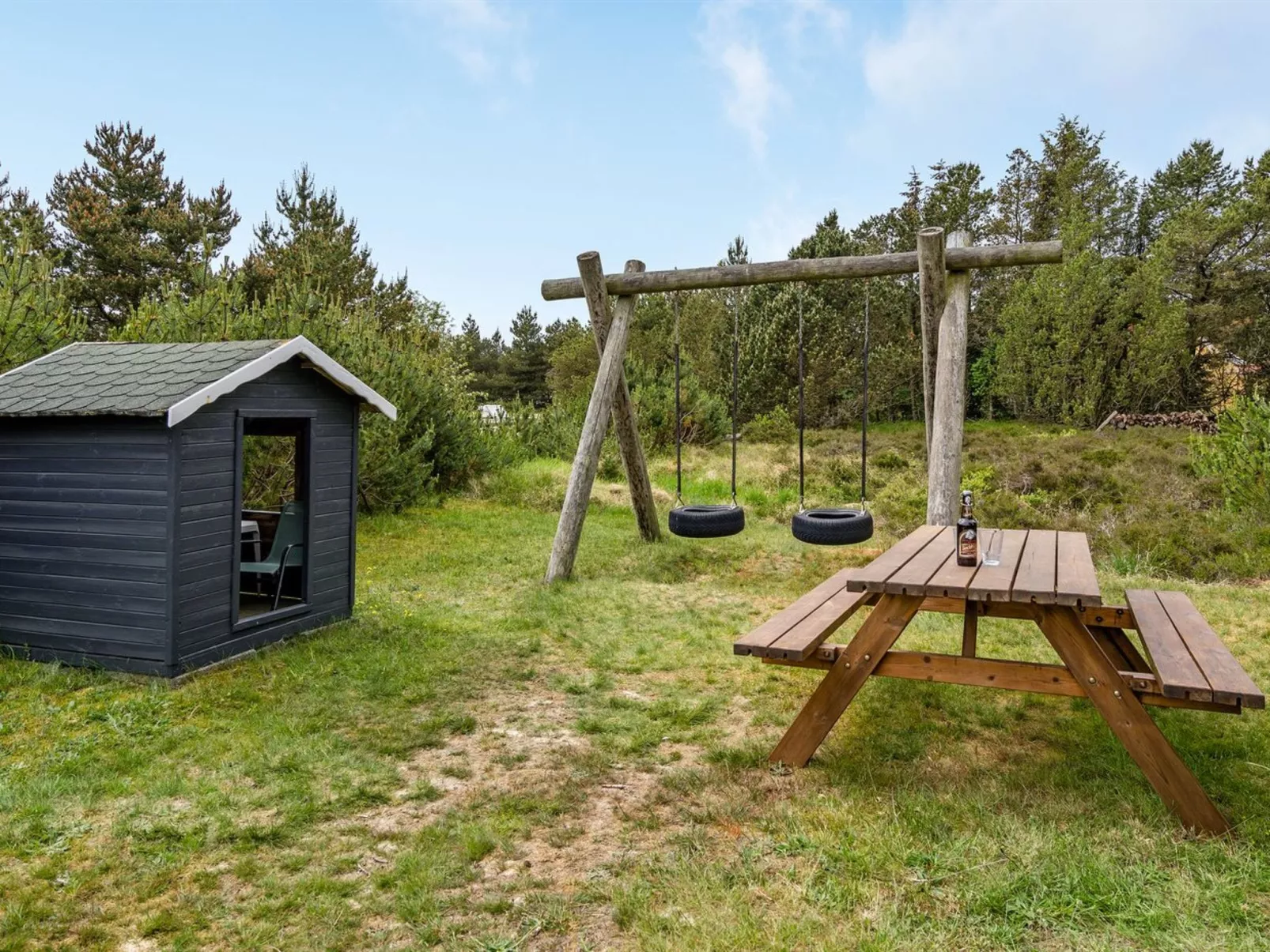 "Emmi" - 2.5km from the sea-Outside