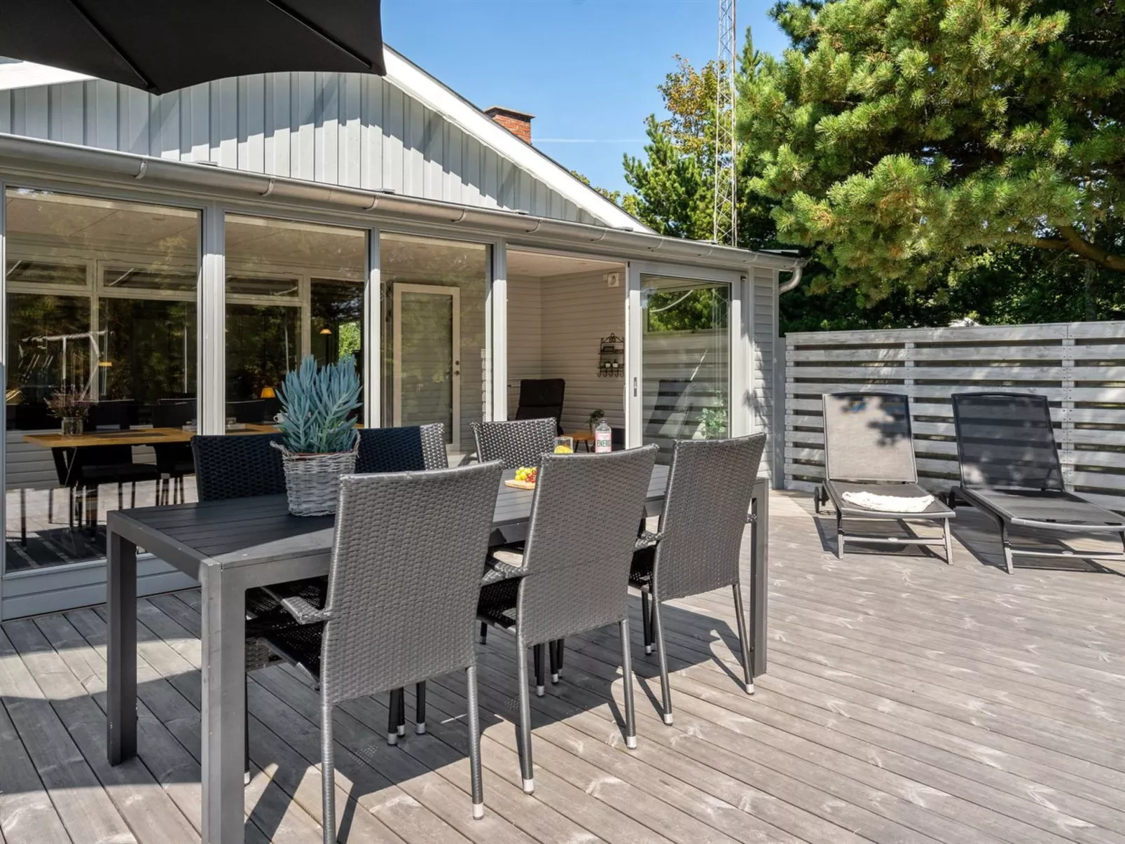 "Niels" - 1.5km from the sea-Draußen