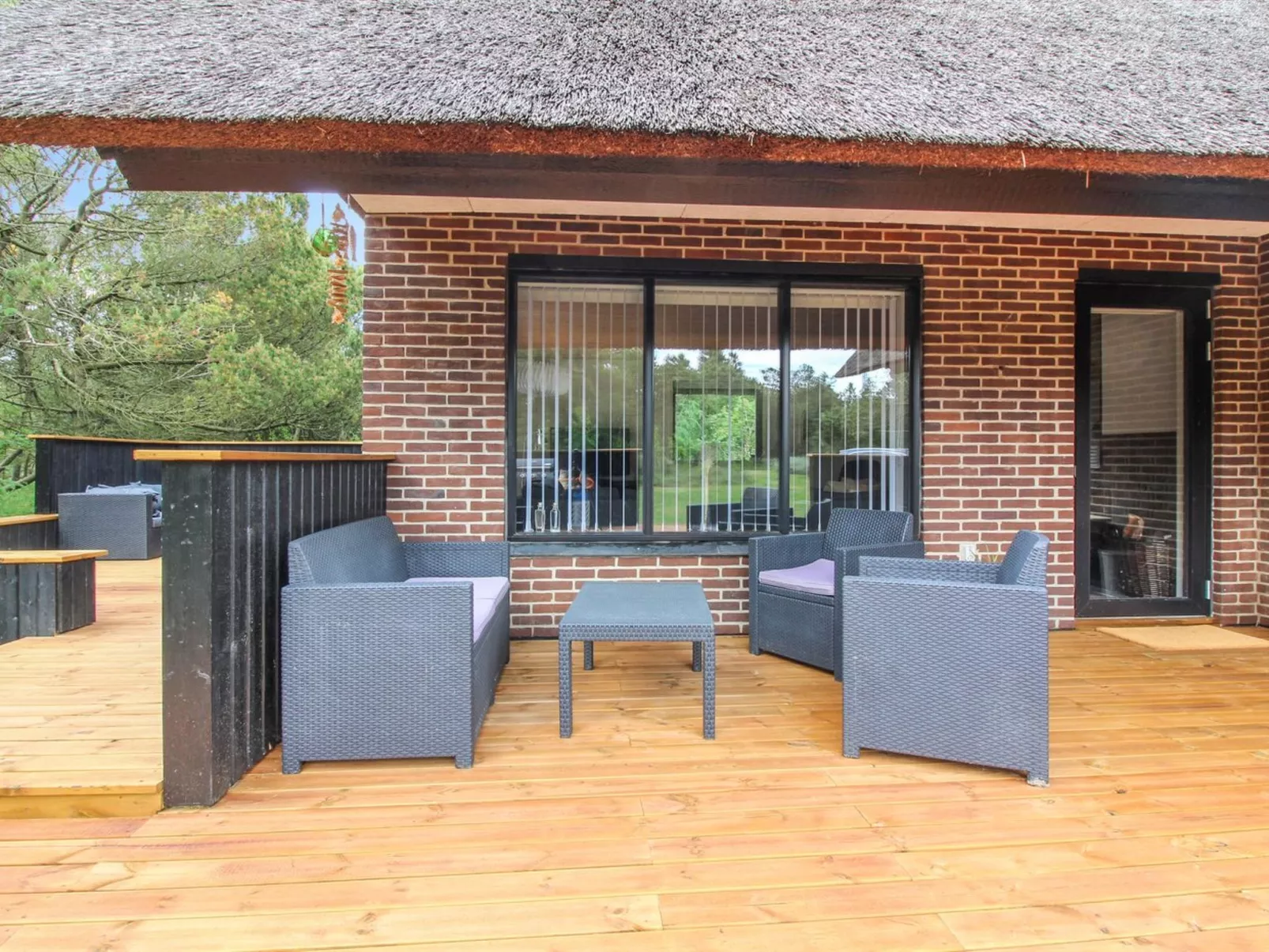 "Gunkil" - 800m from the sea-Outside