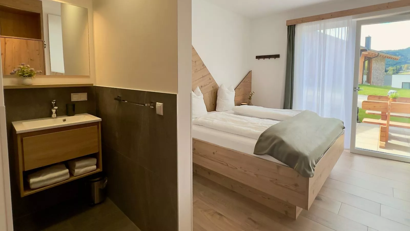 Grebenzen Lodge Edelweiss-Bedroom