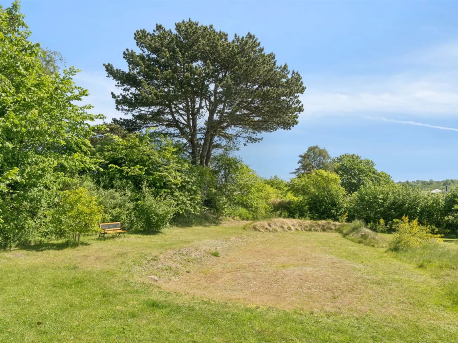 "Sheemen" - 900m from the sea-Outside