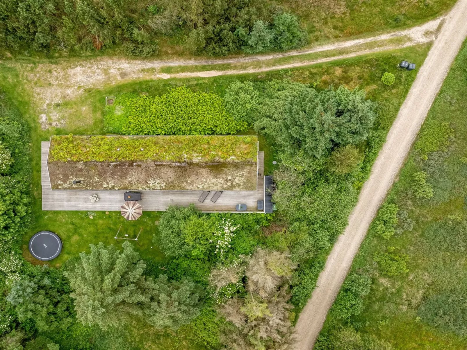 "Yngve" - 1.2km from the sea-Outside