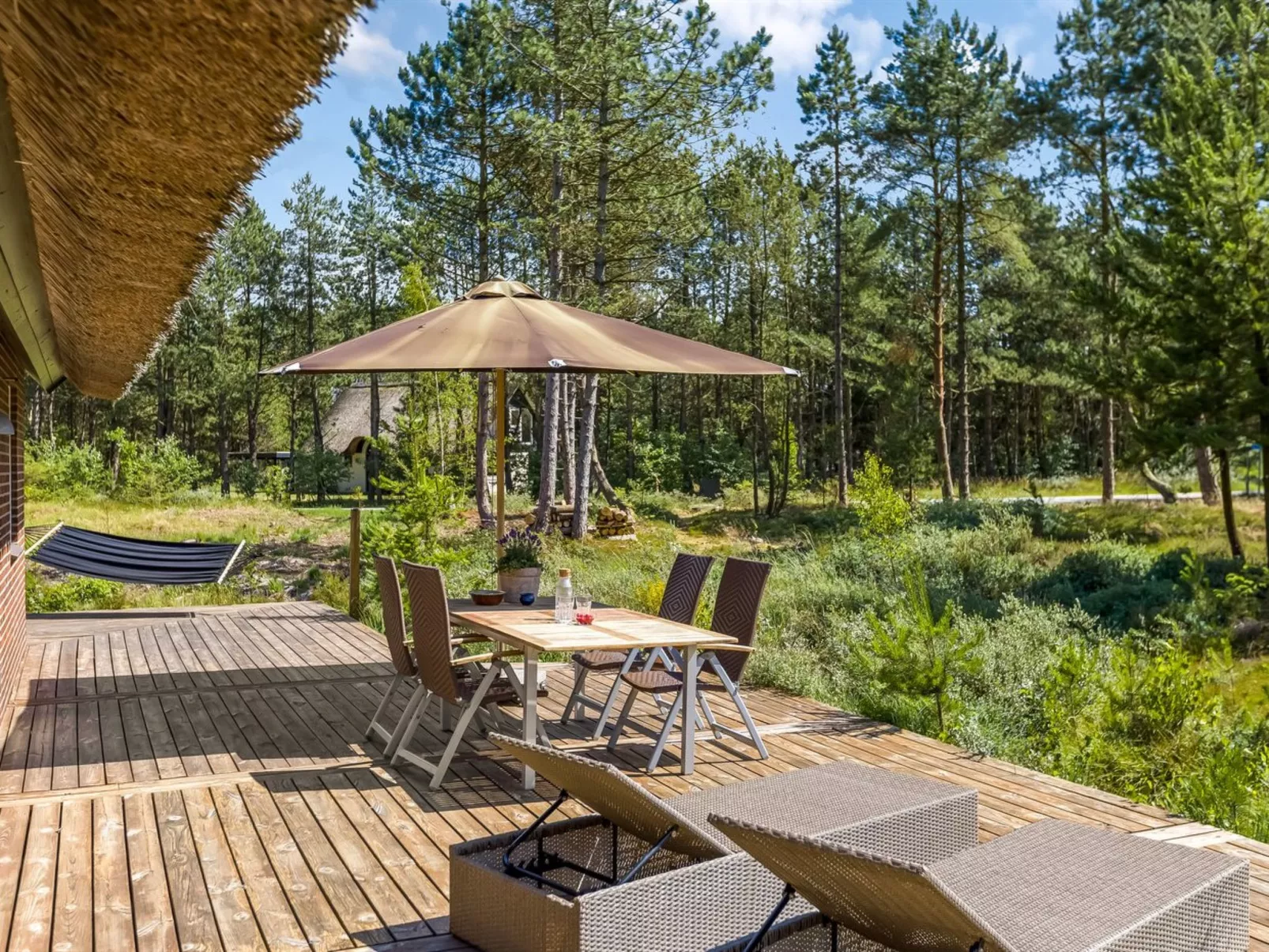 "Kersta" - 3.3km from the sea-Outside