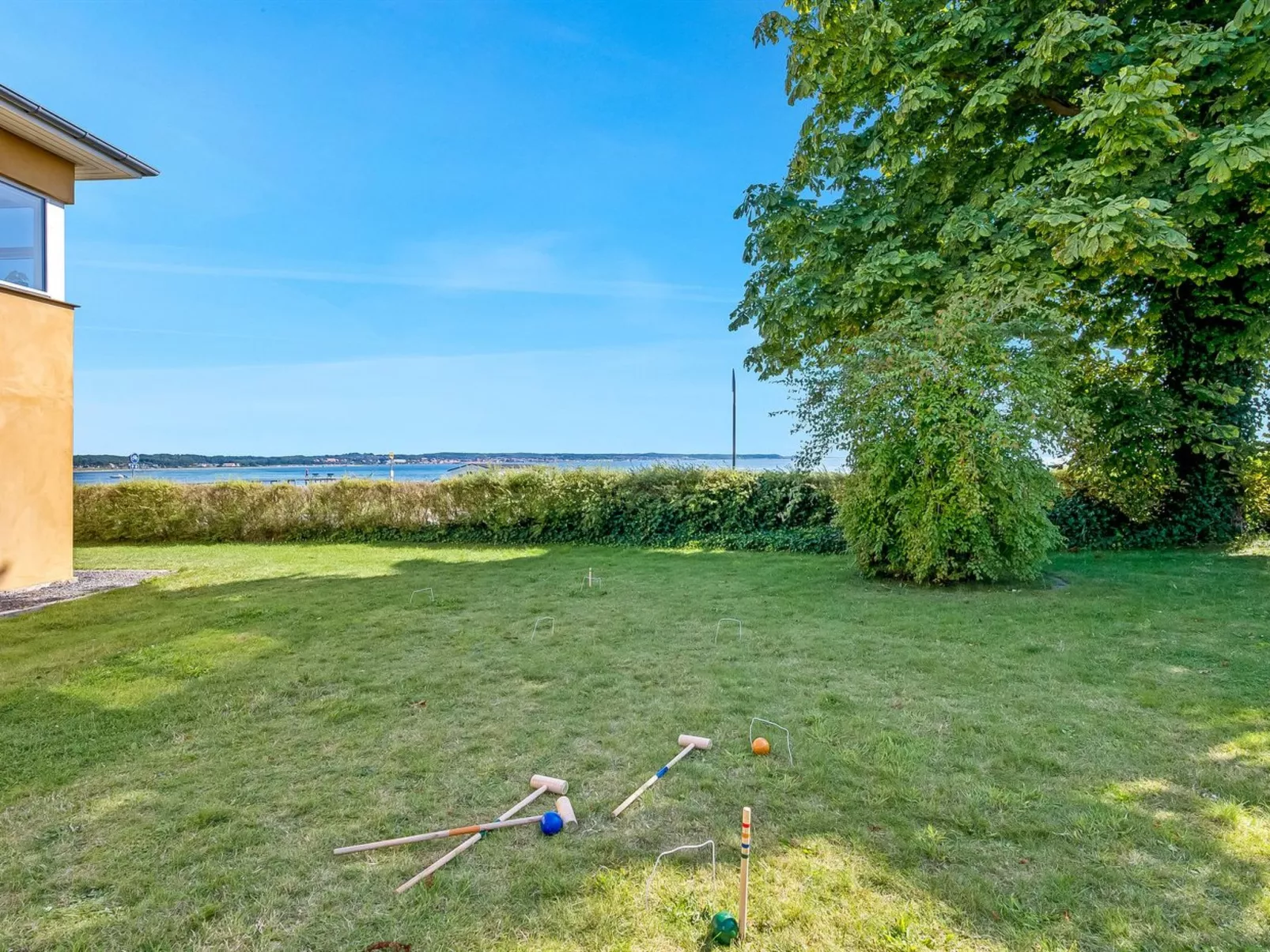 "Sira" - 25m from the sea-Outside