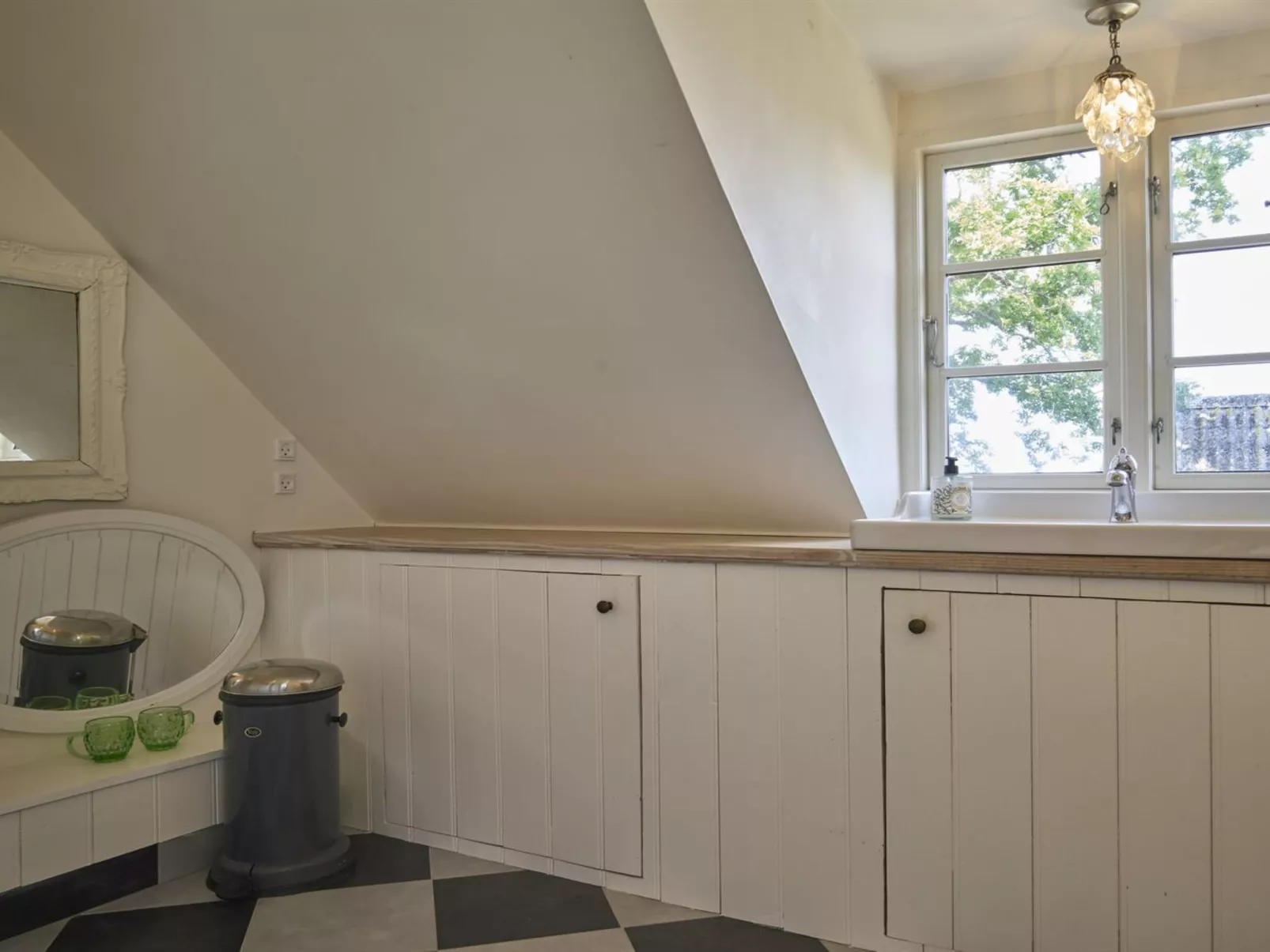 "Merrit" - 250m from the sea-Inside