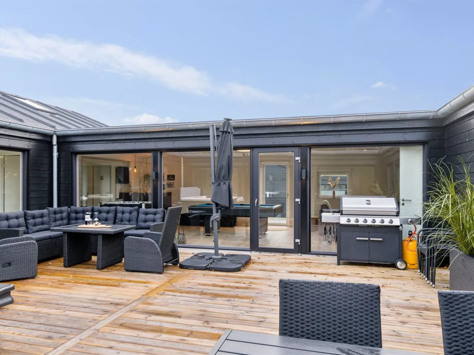 "Lanessa" - 800m from the sea-Draußen