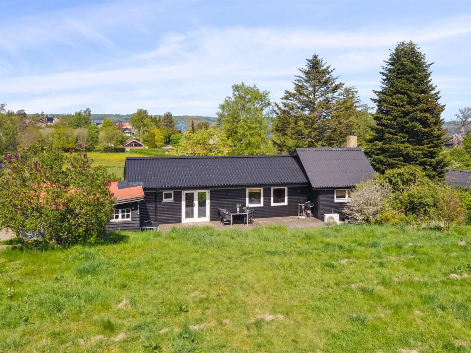 "Sölvy" - 300m from the sea-Draußen