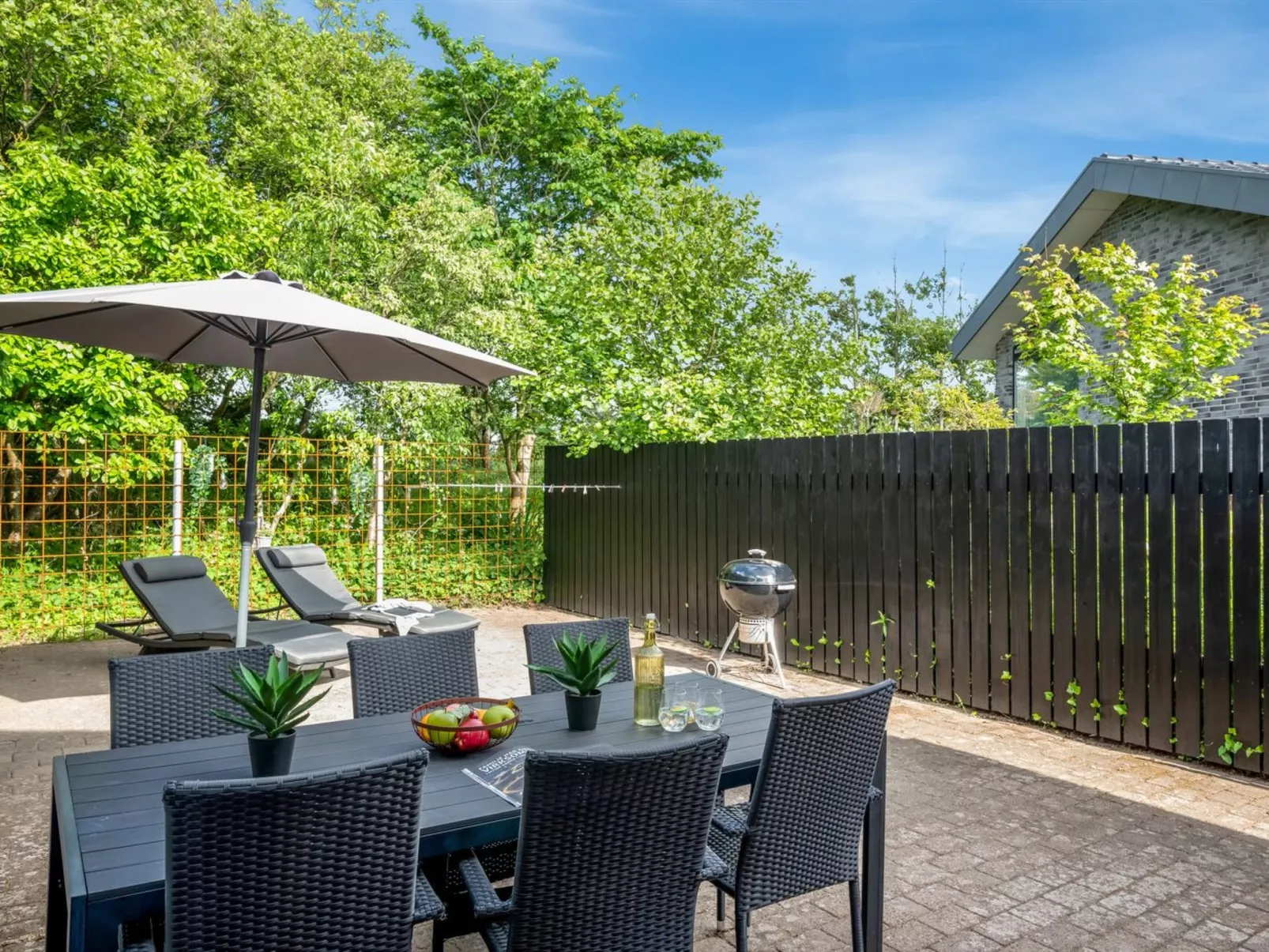 "Eino" - 150m from the sea-Draußen